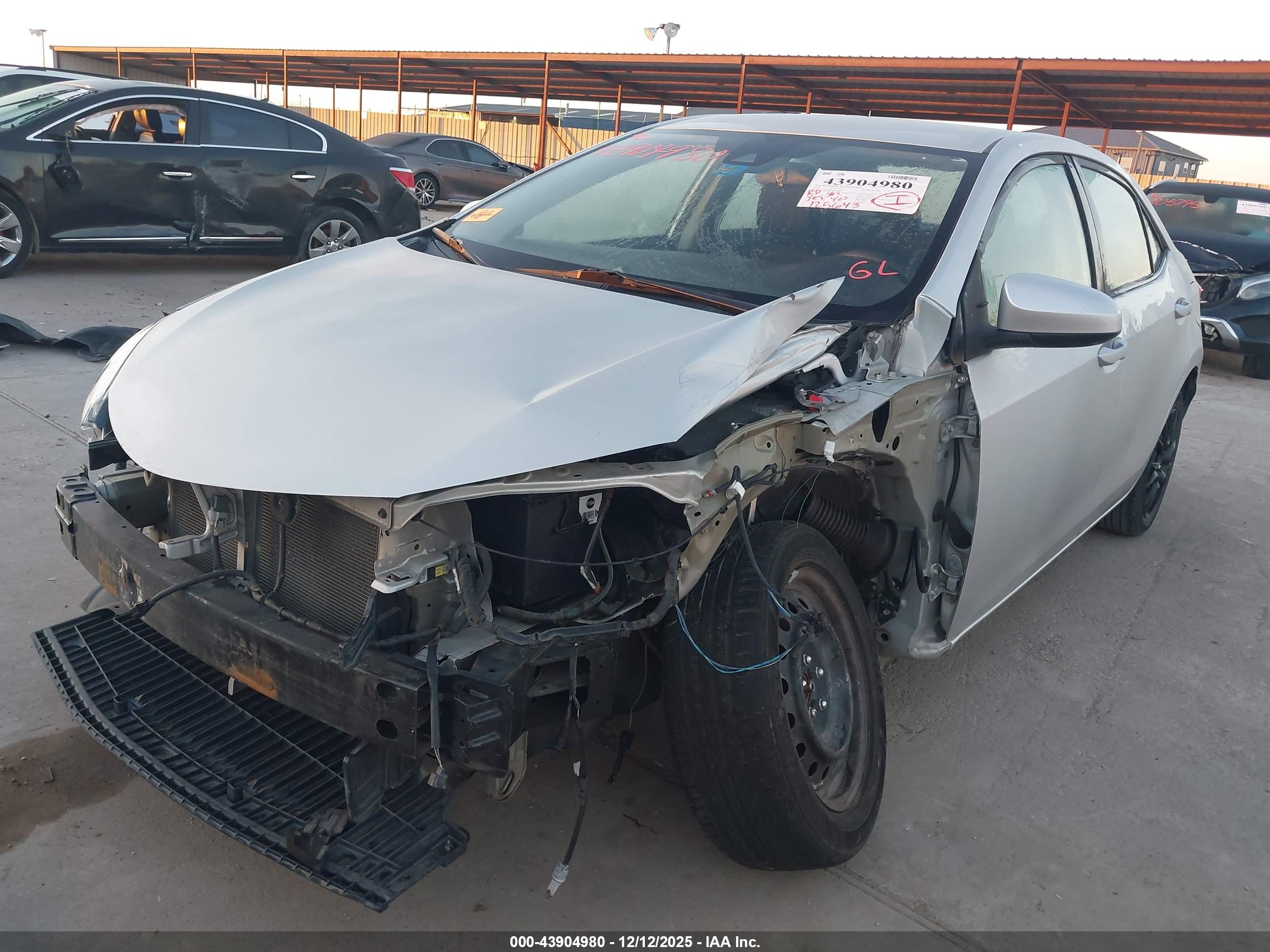 TOYOTA COROLLA image 6