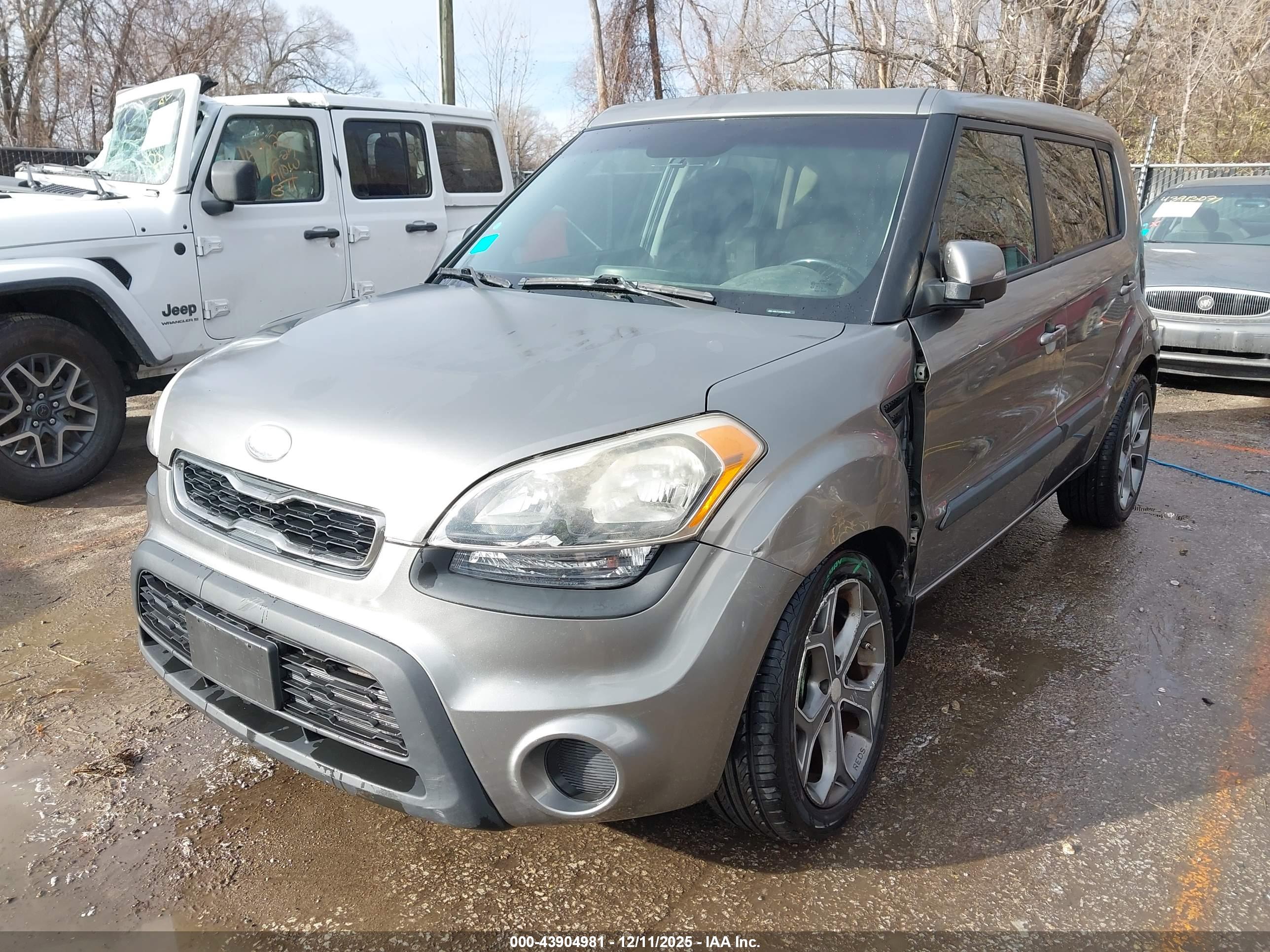 KIA SOUL image 2