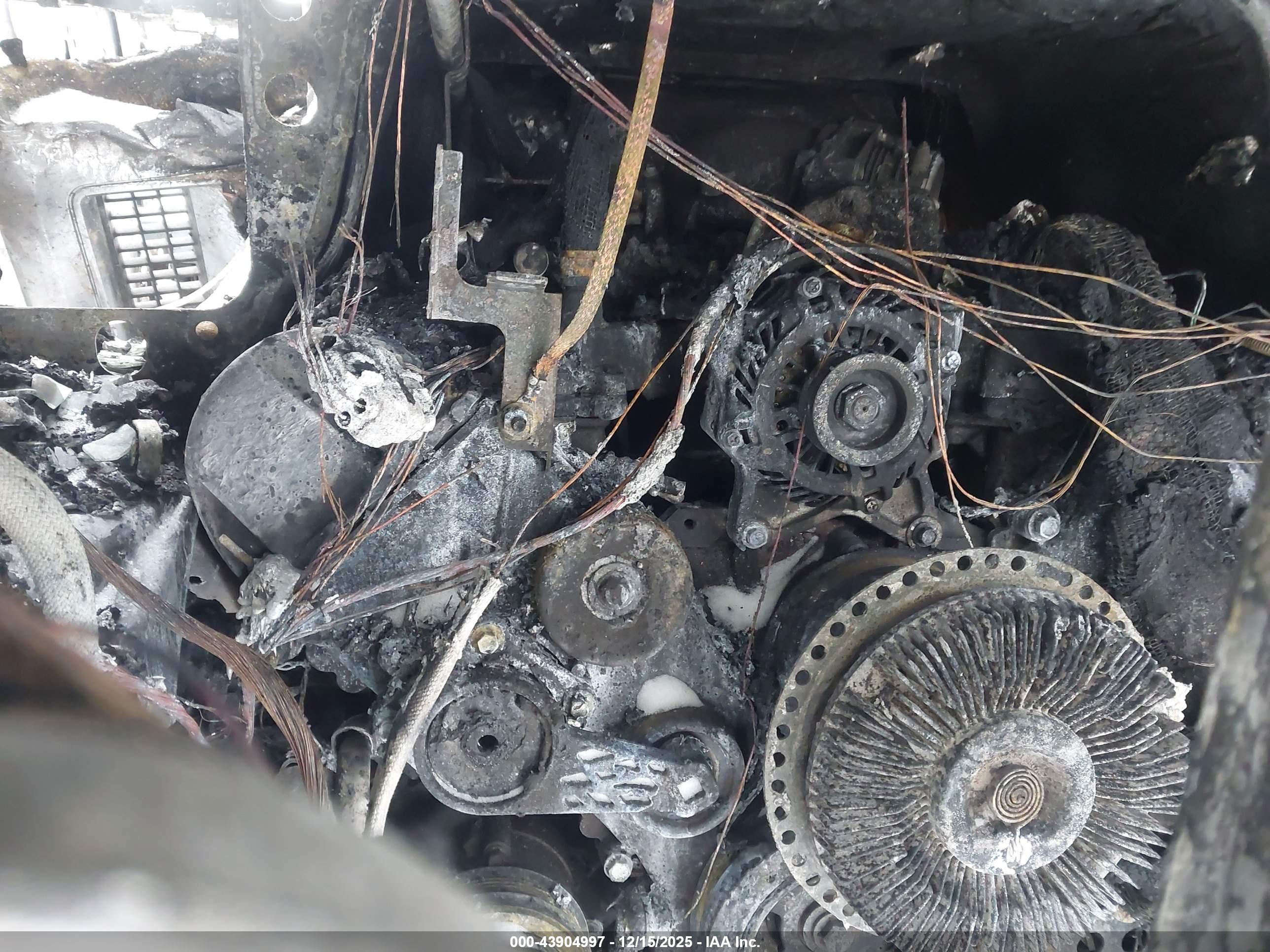 FORD E-350 image 10