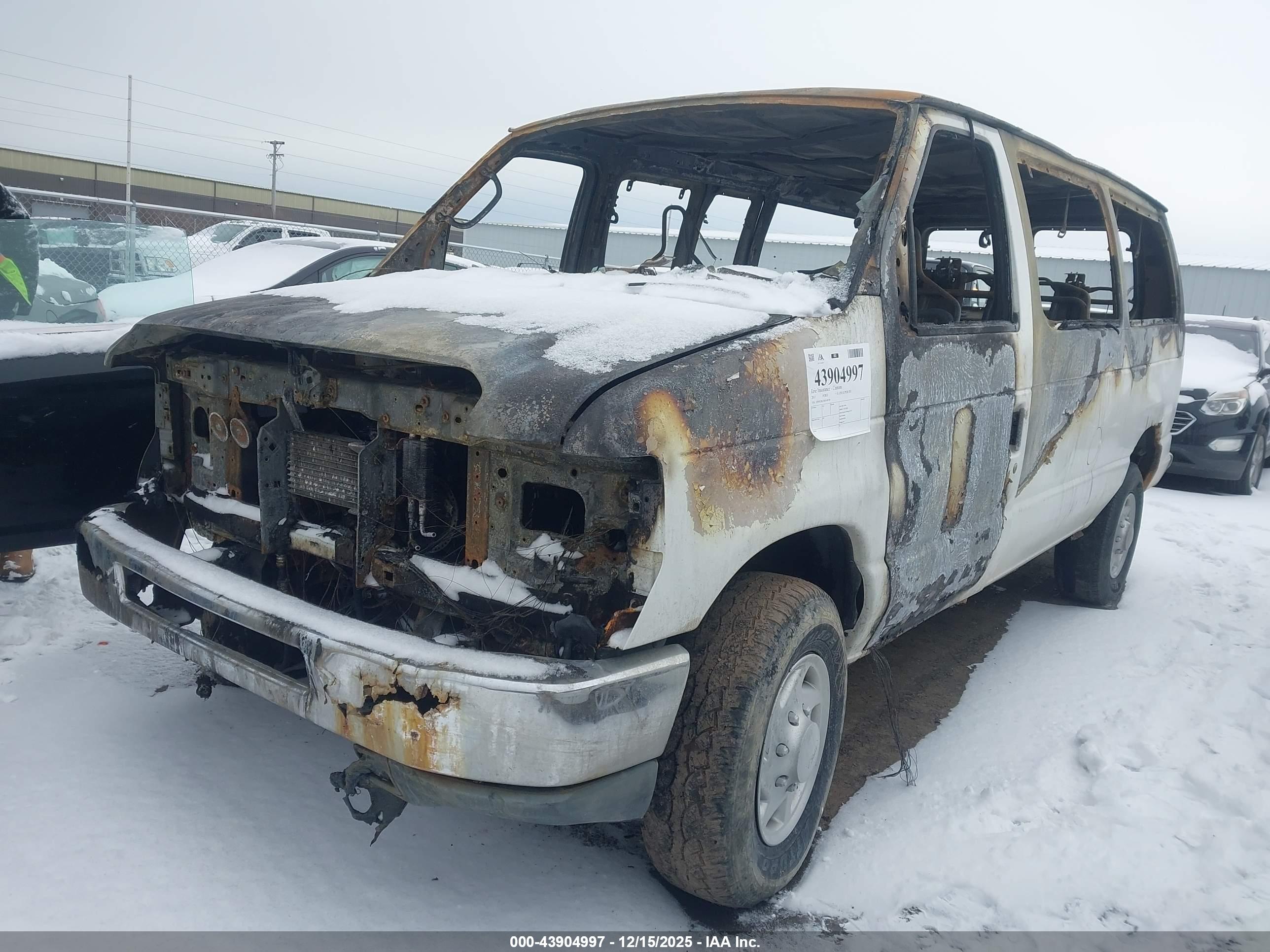 FORD E-350 image 2