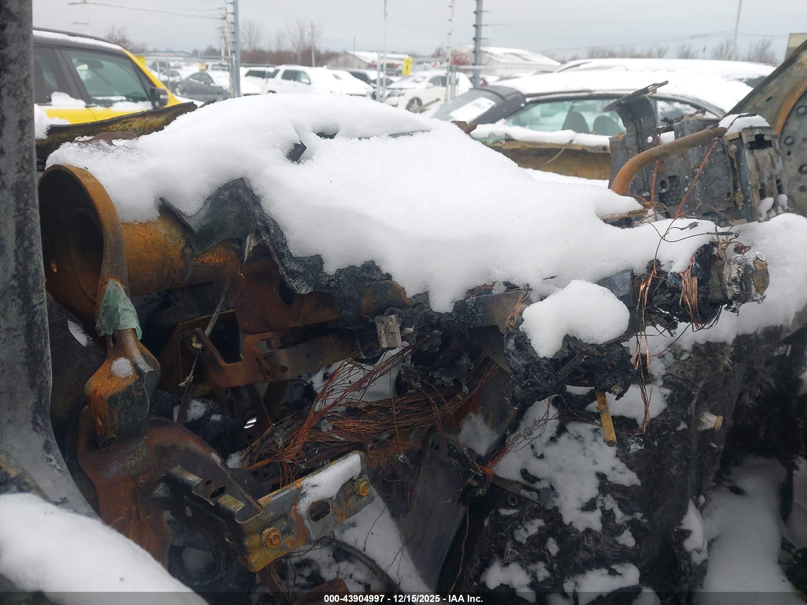 FORD E-350 image 7