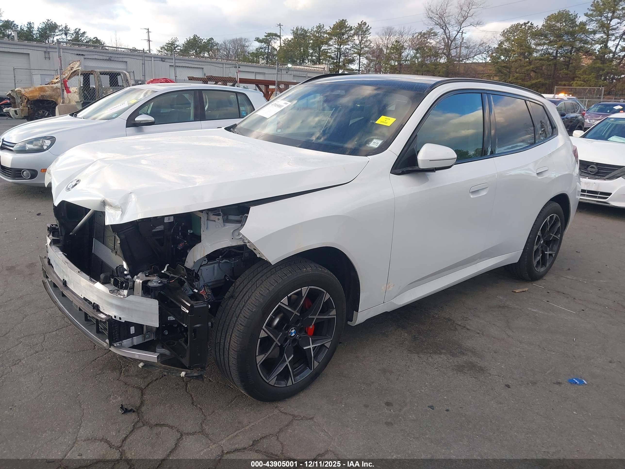 BMW X3 image 2