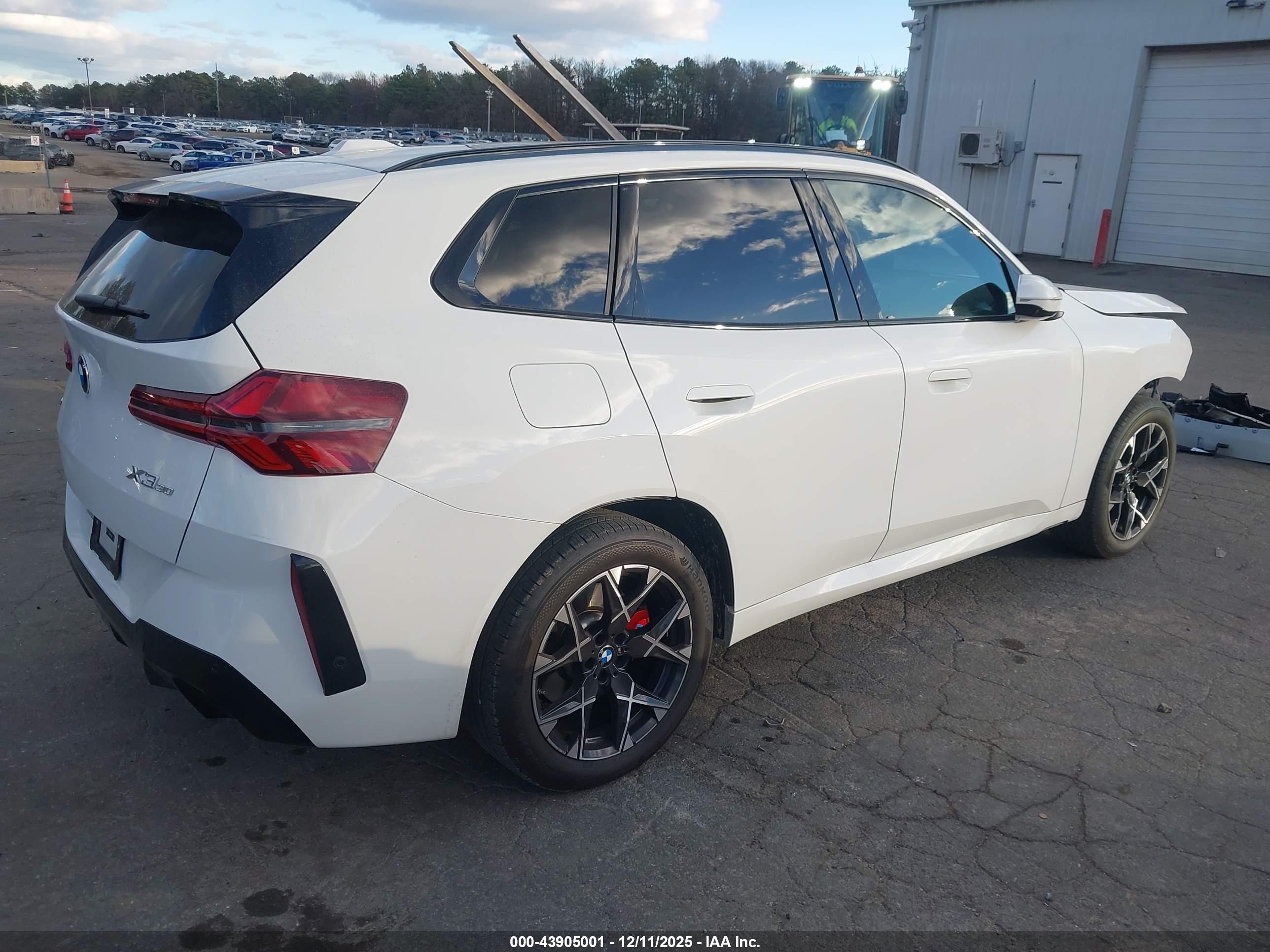 BMW X3 image 4