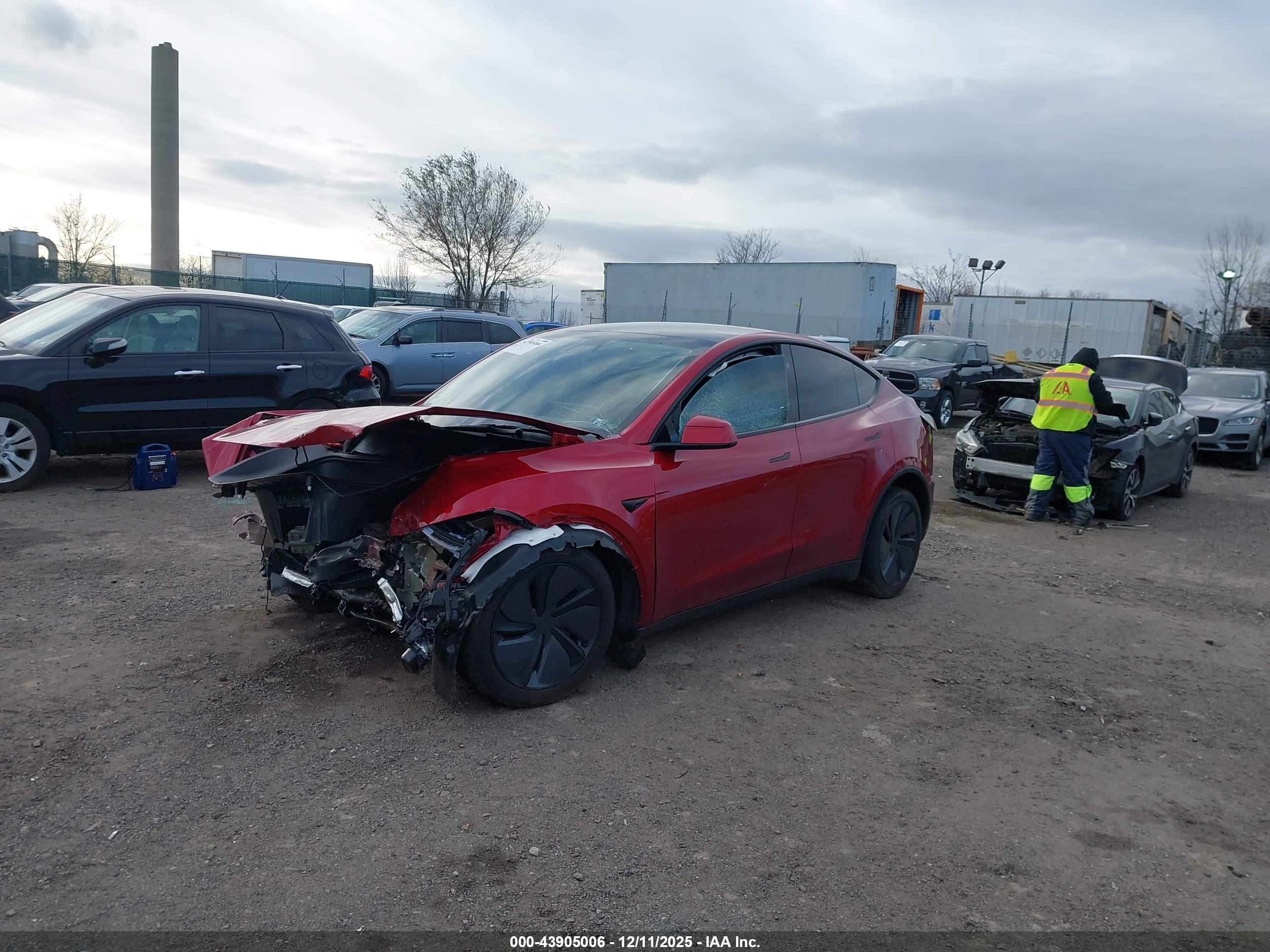 TESLA MODEL image 2