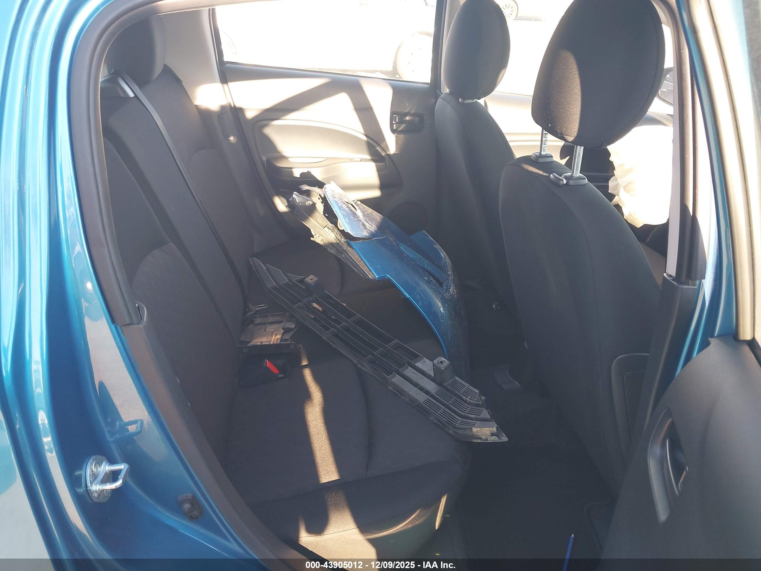 MITSUBISHI MIRAGE image 8