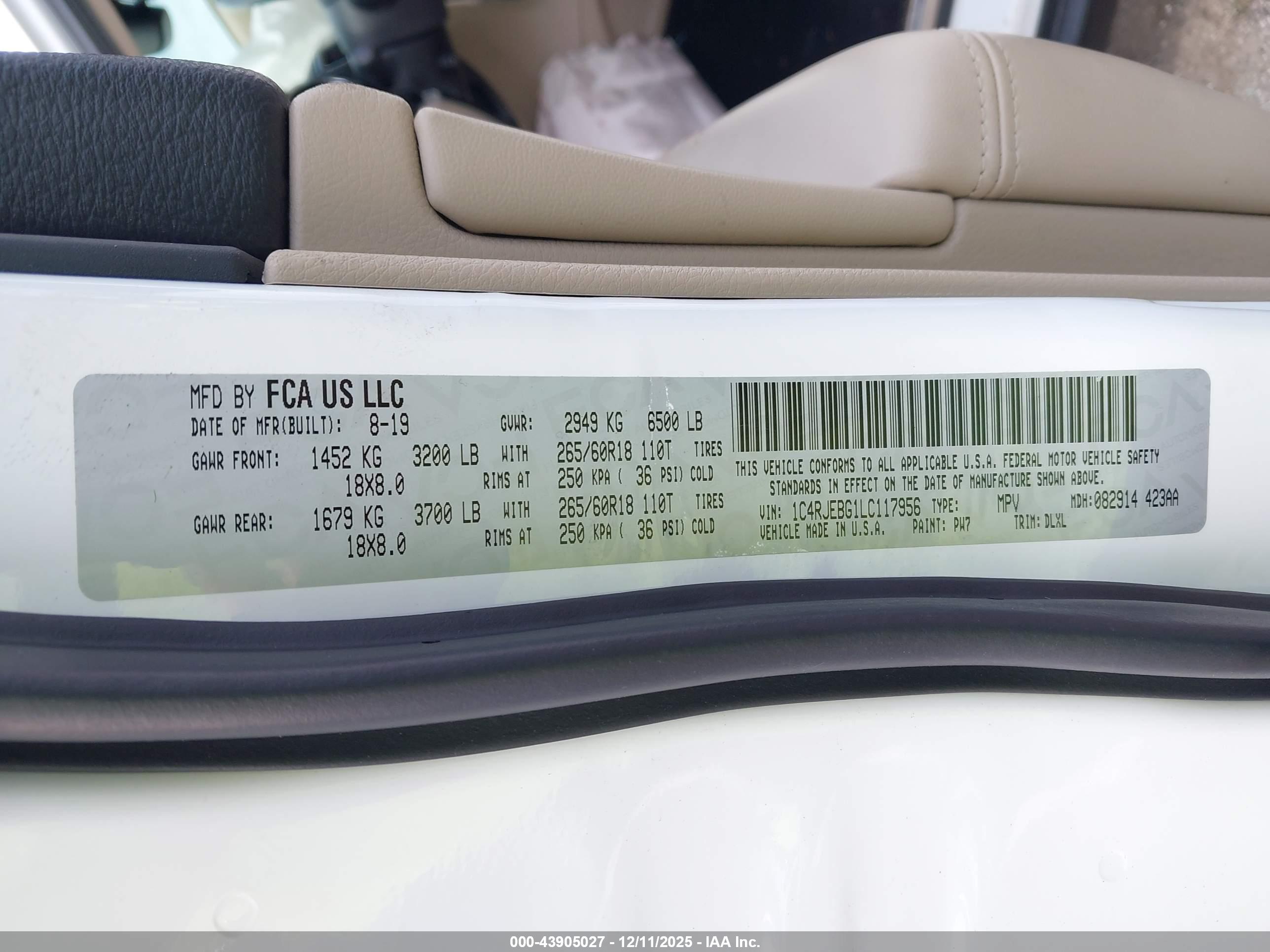 JEEP GRAND image 9