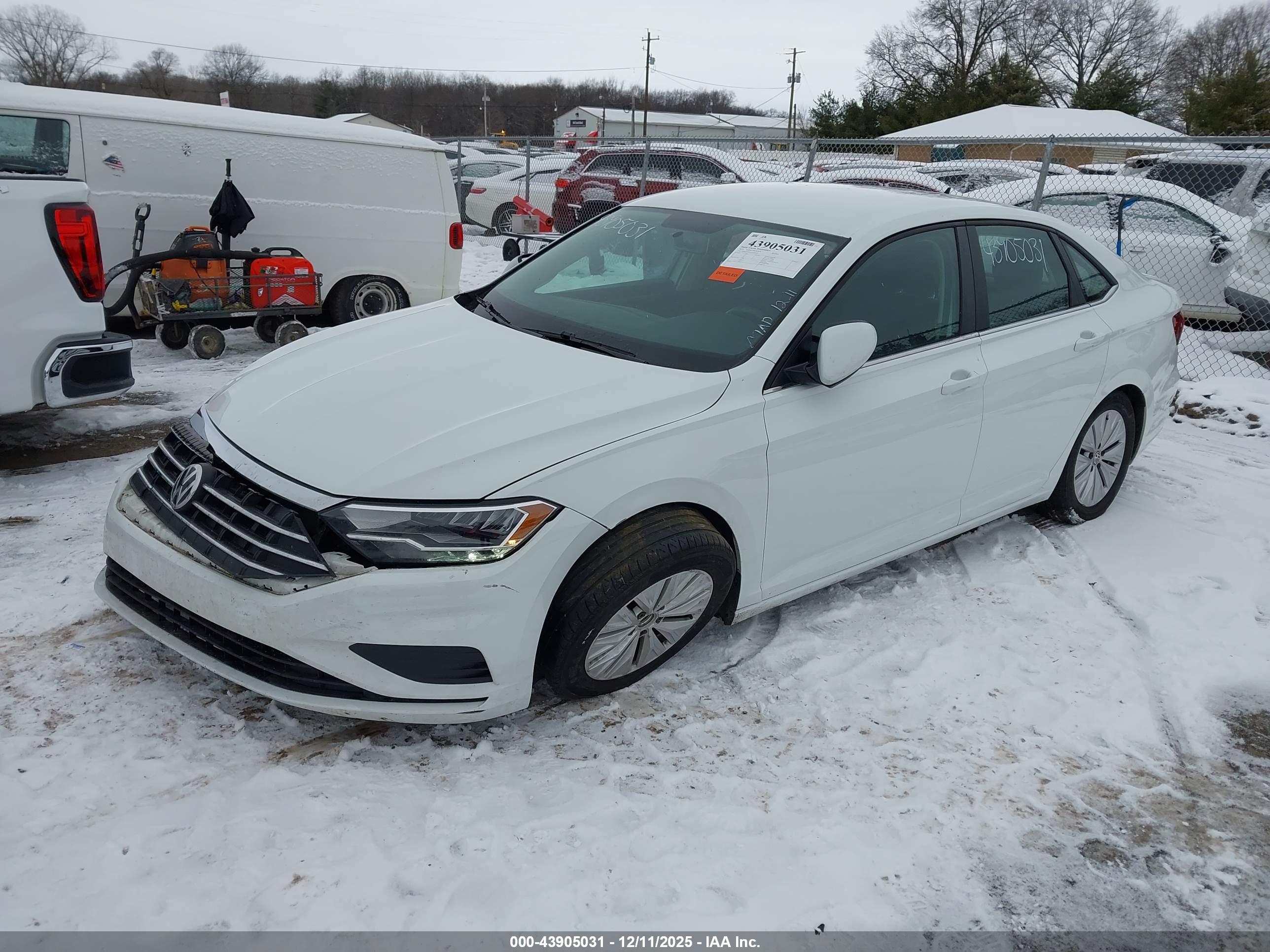 VOLKSWAGEN JETTA image 2