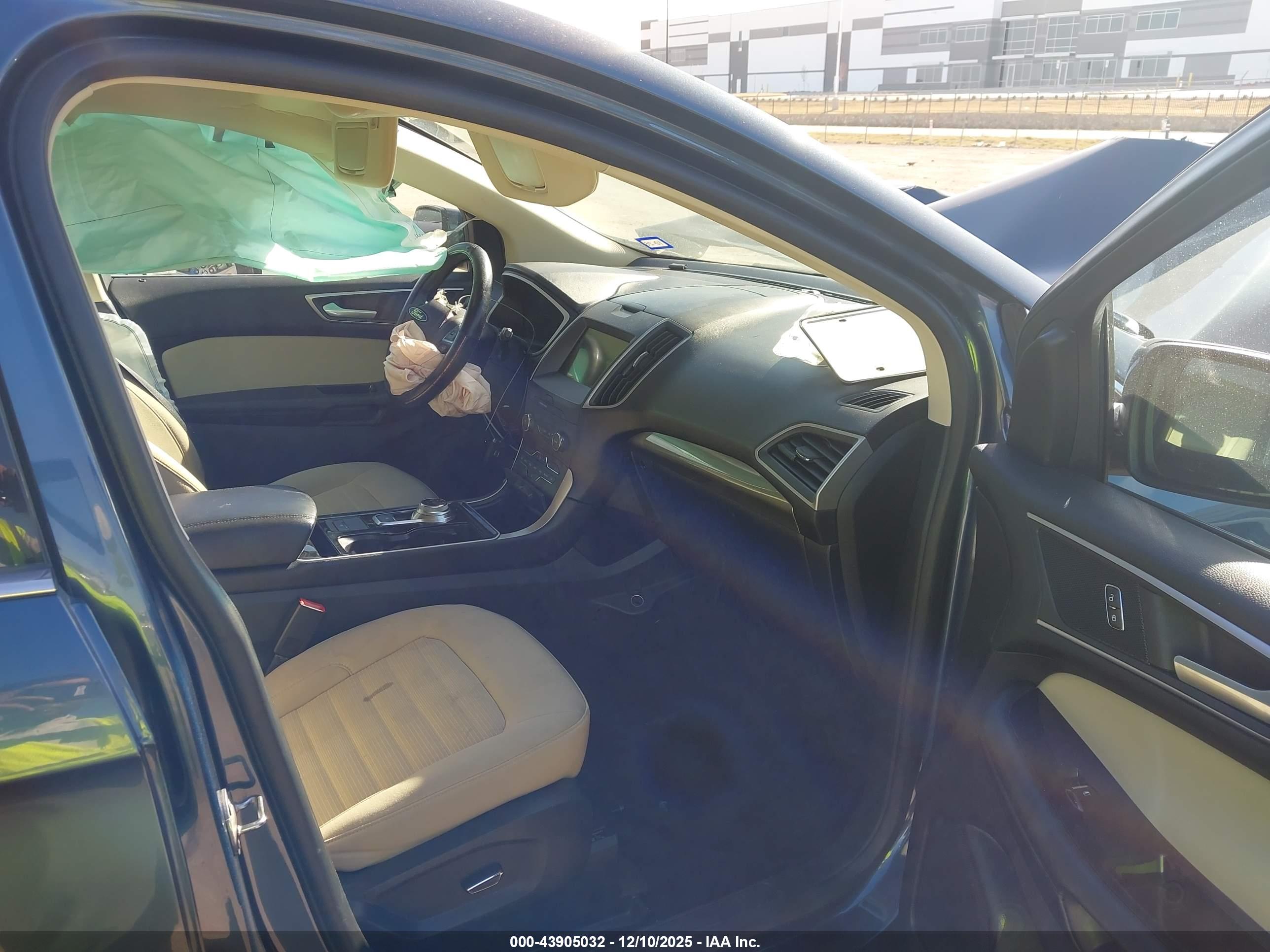 FORD EDGE image 5