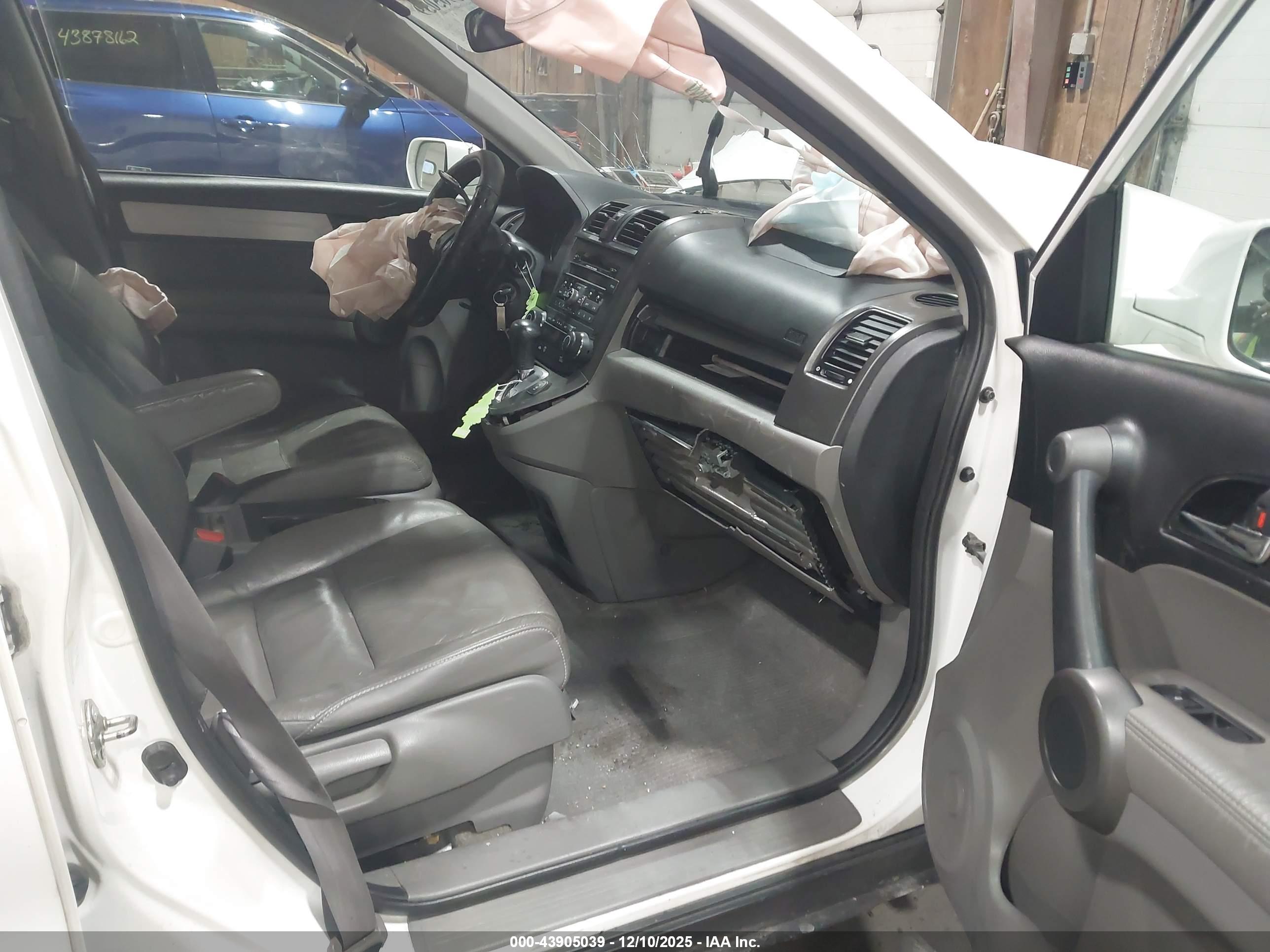 HONDA CR-V image 5