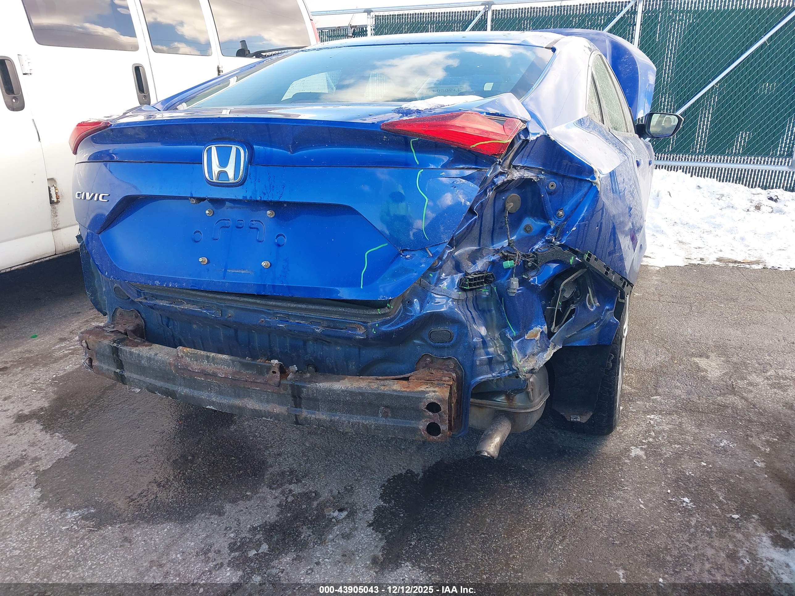 HONDA CIVIC image 6