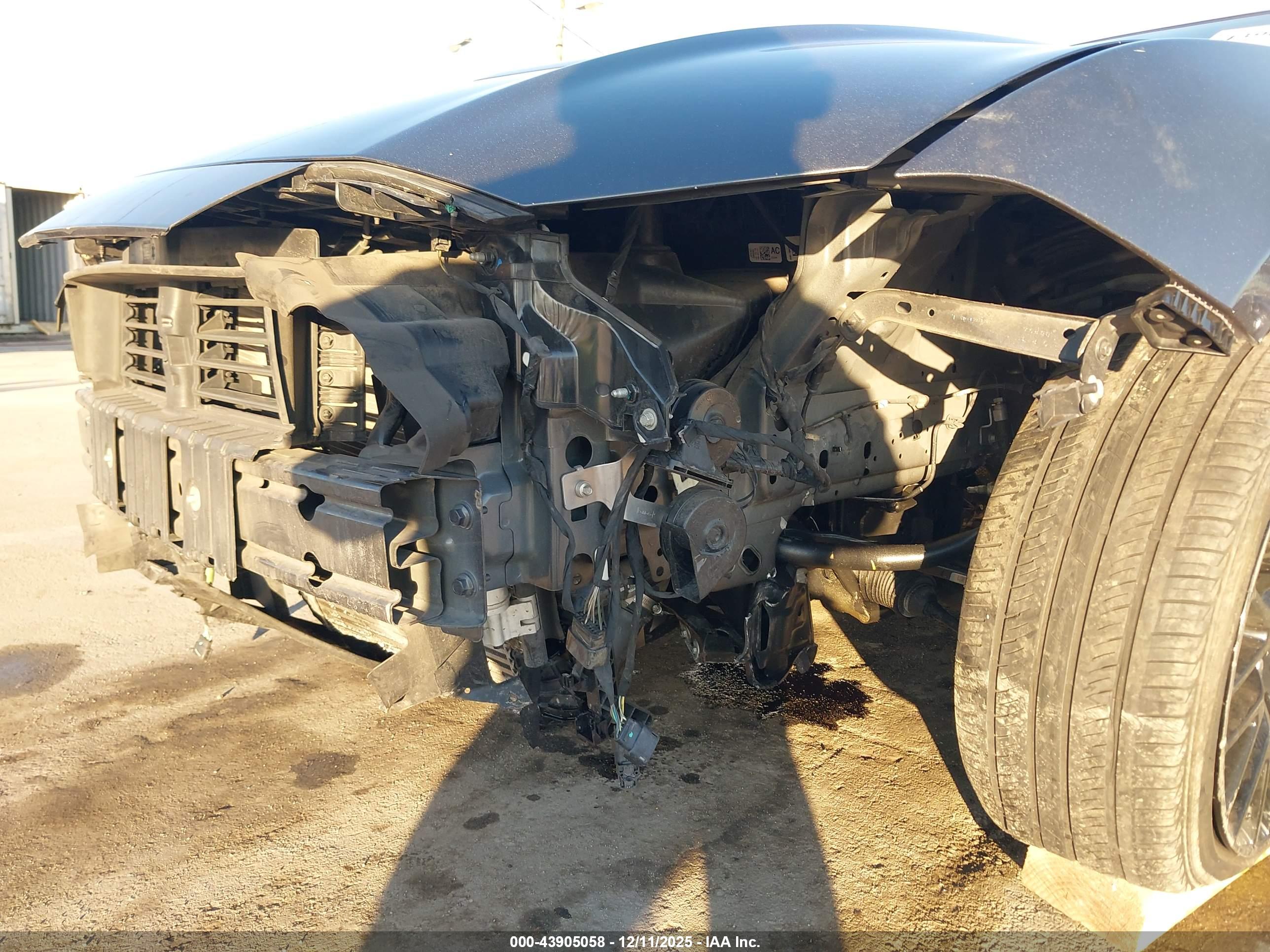 FORD MUSTANG image 6