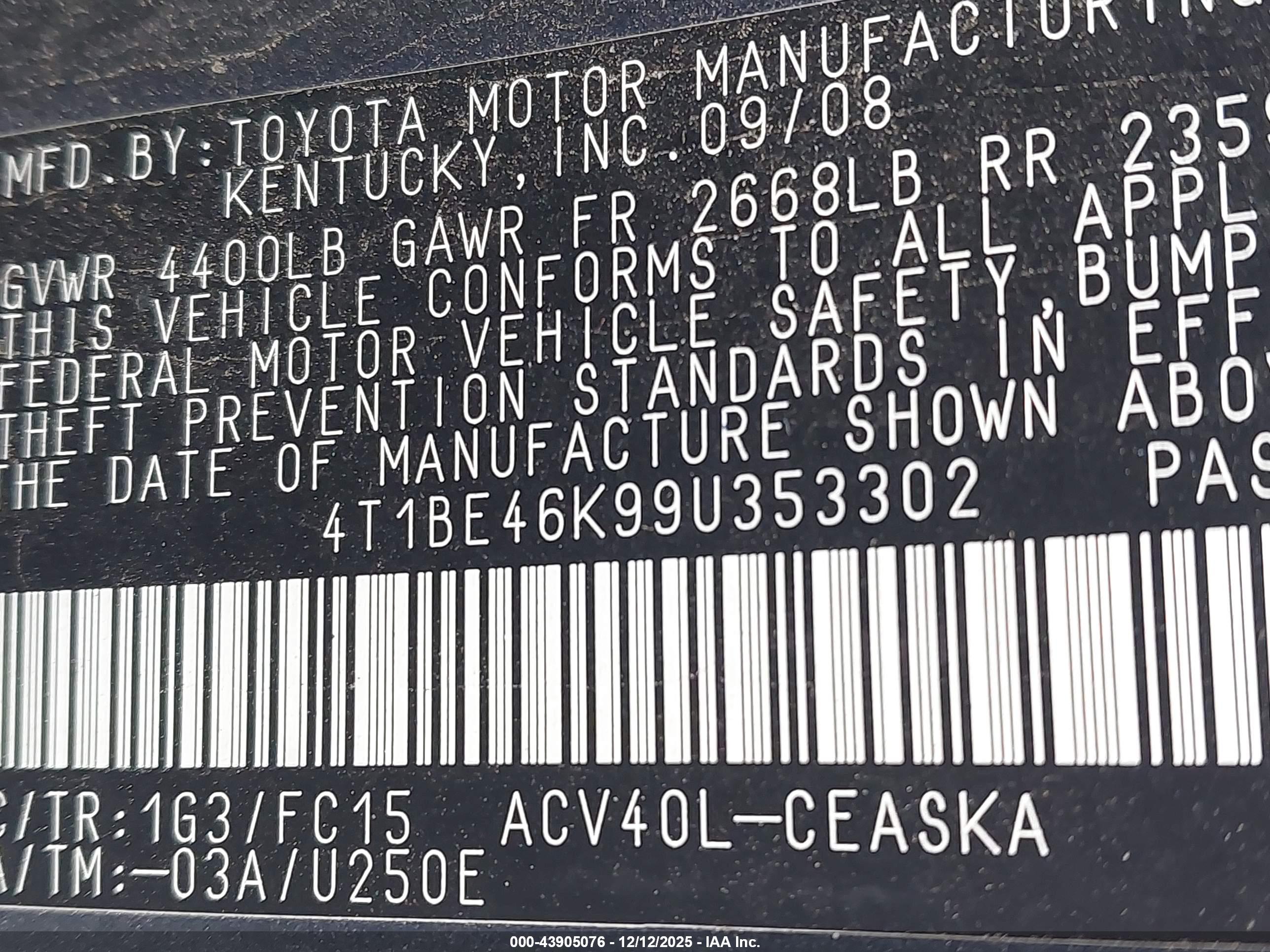 TOYOTA CAMRY image 9