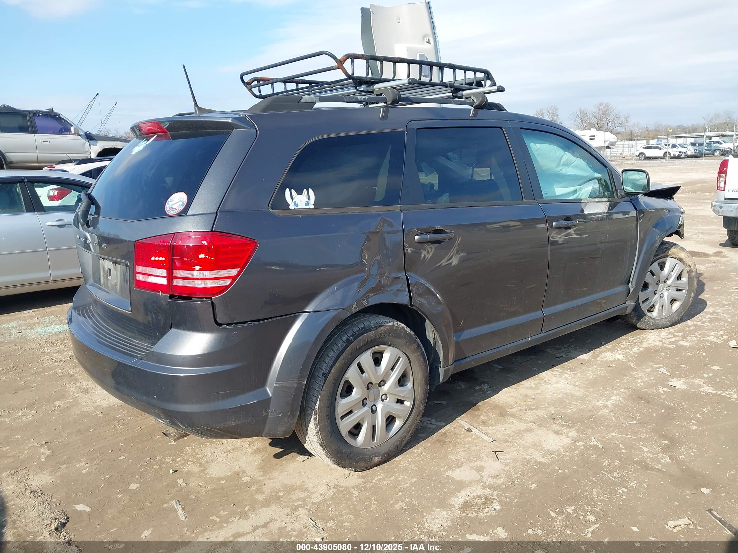 DODGE JOURNEY image 4