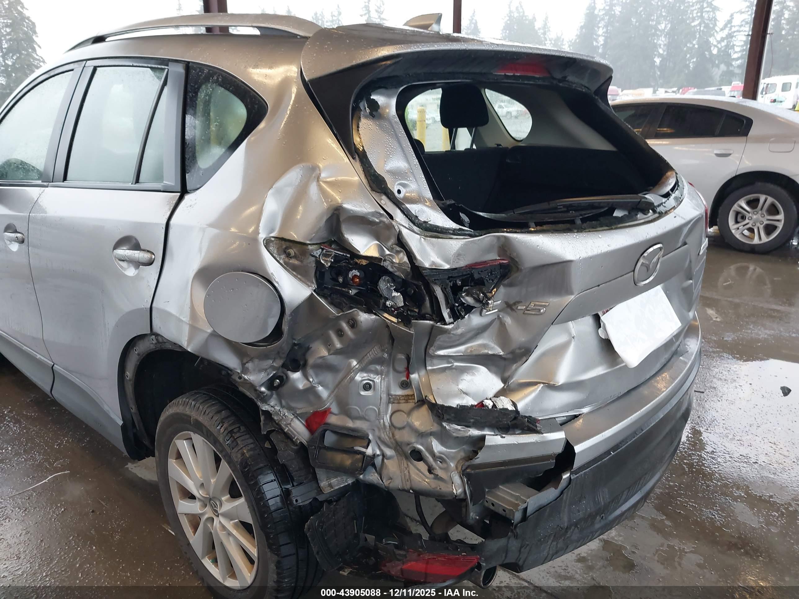 MAZDA CX-5 image 6