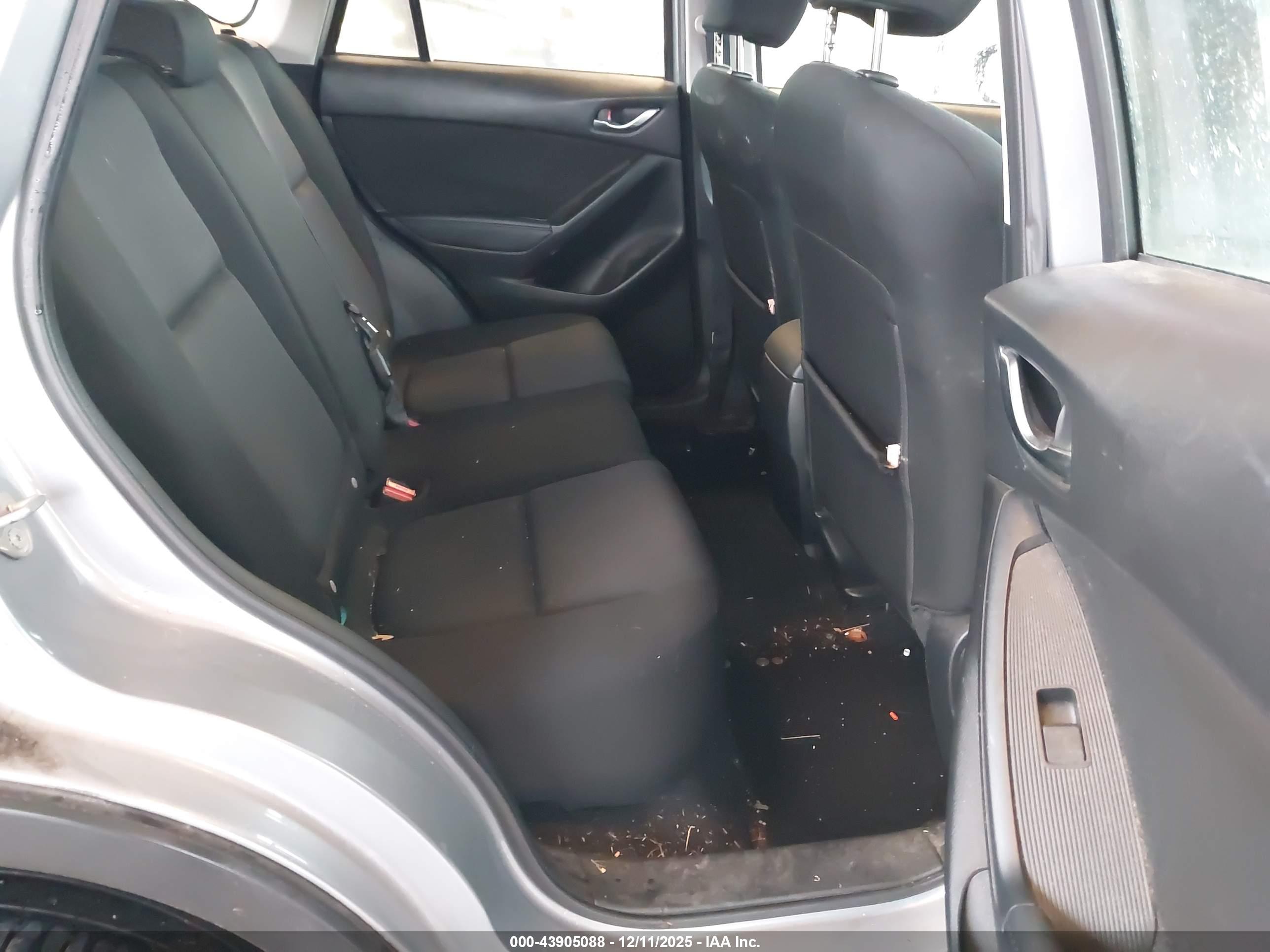 MAZDA CX-5 image 8