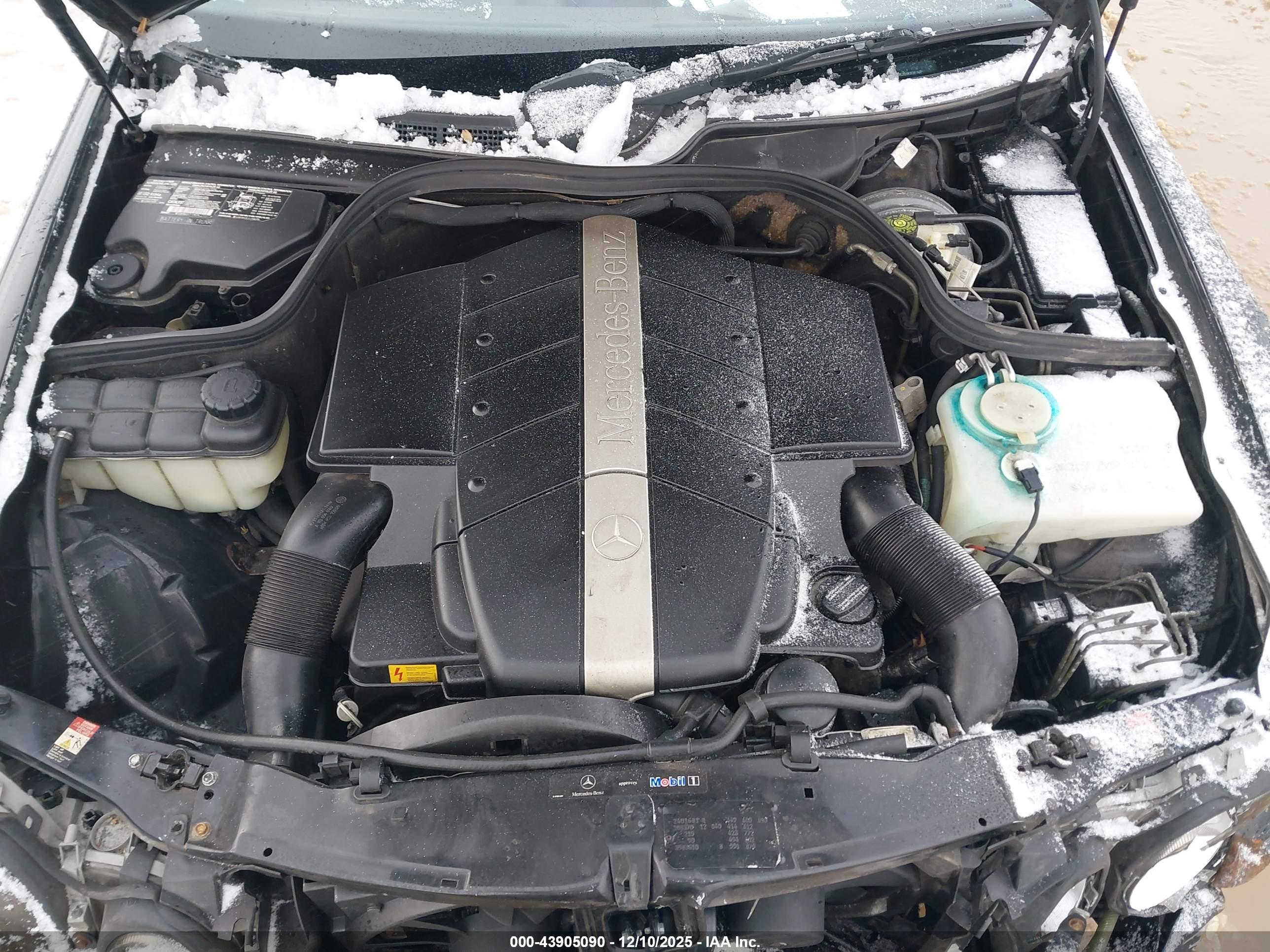 MERCEDES-BENZ CLK image 10