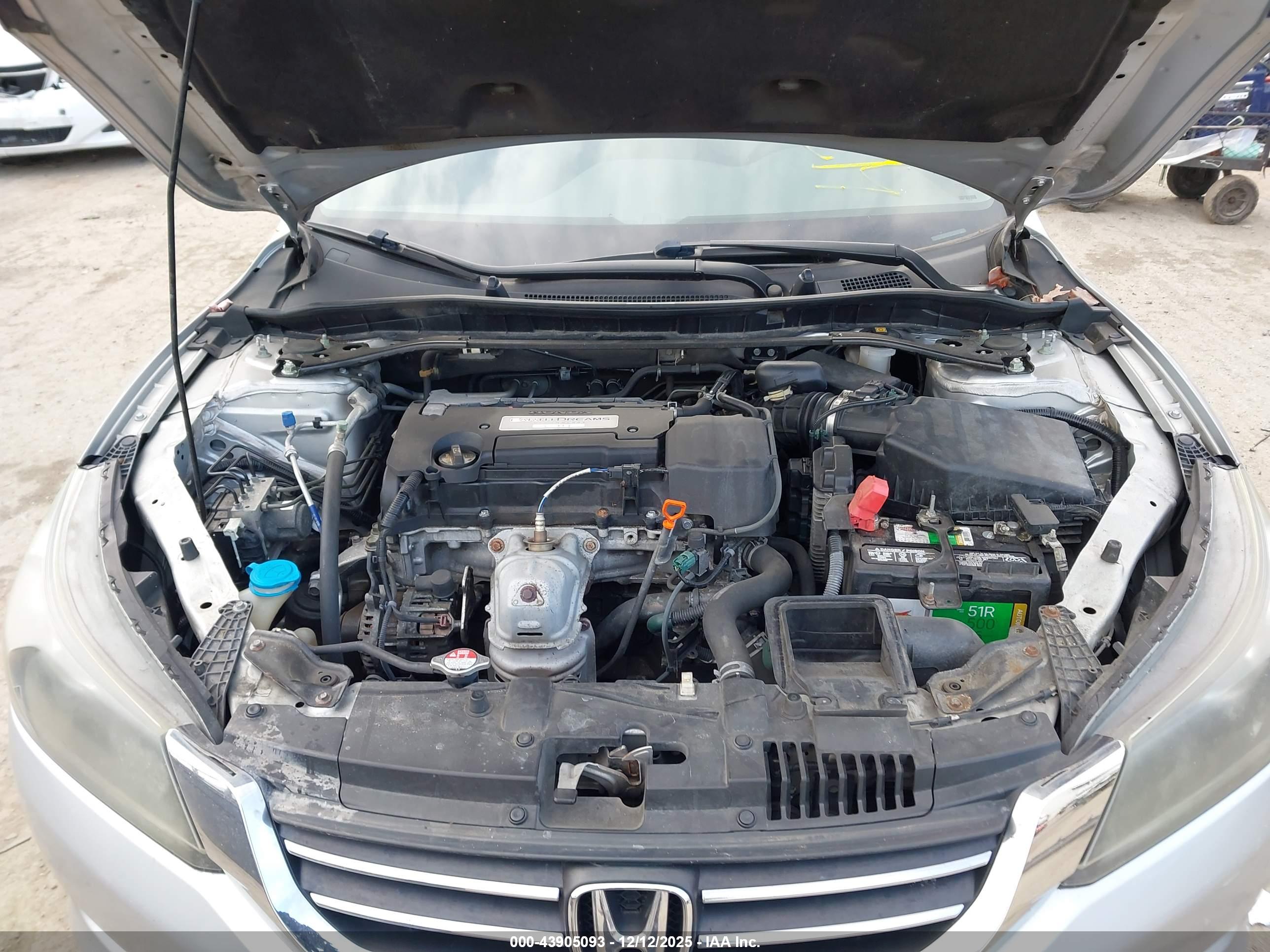 HONDA ACCORD image 10