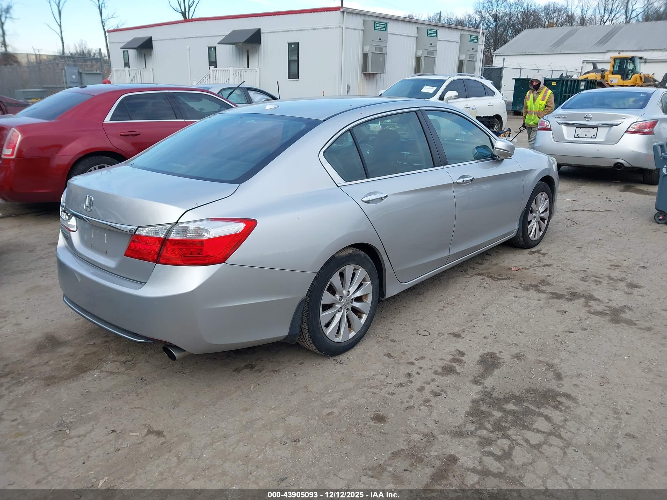 HONDA ACCORD image 4