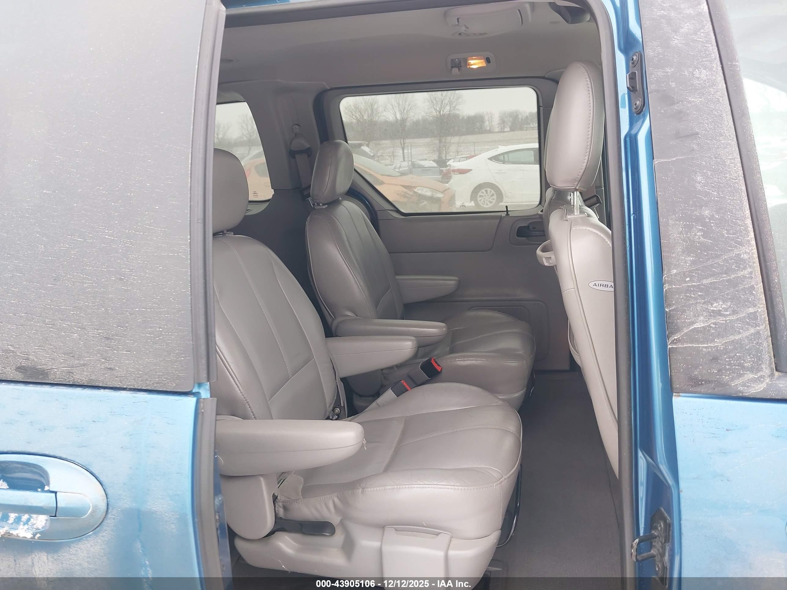 FORD WINDSTAR image 8