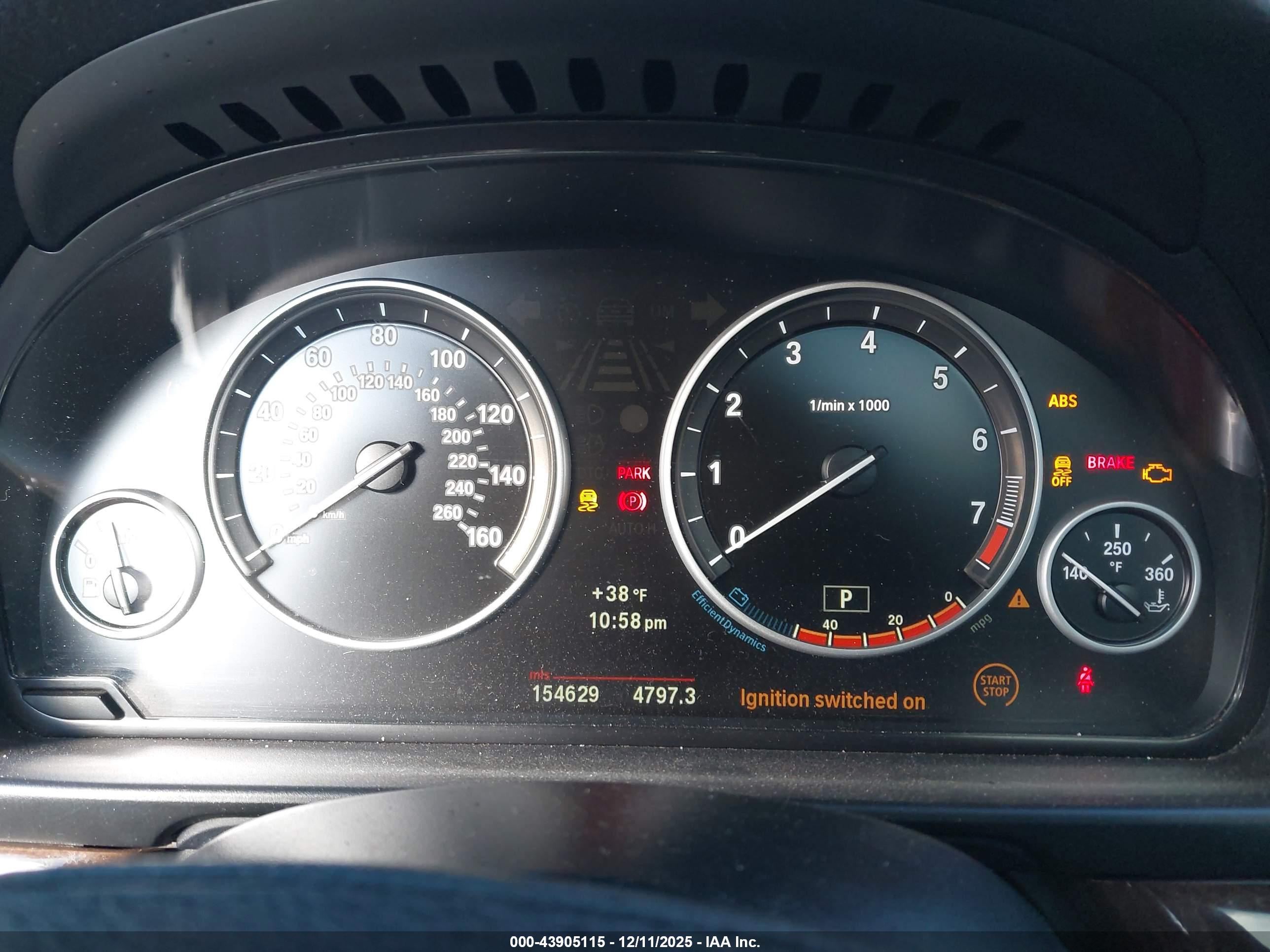 BMW 528I image 7