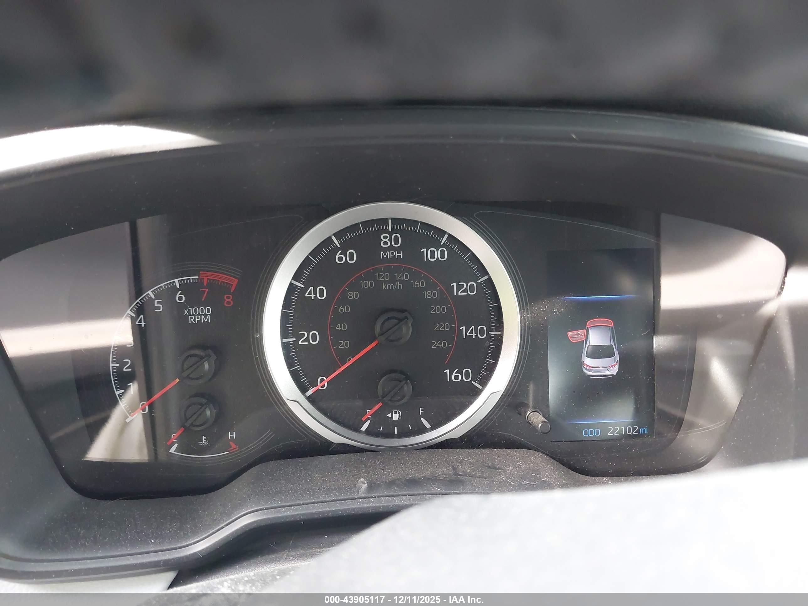 TOYOTA COROLLA image 7