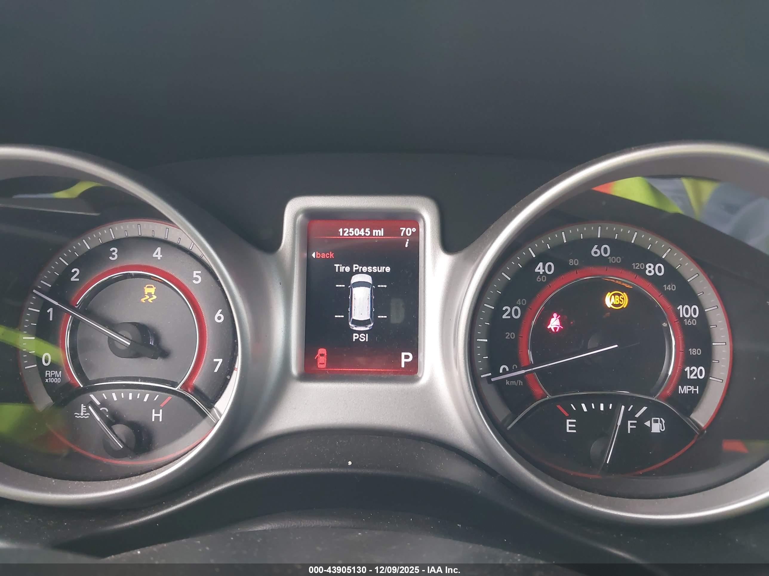 DODGE JOURNEY image 7