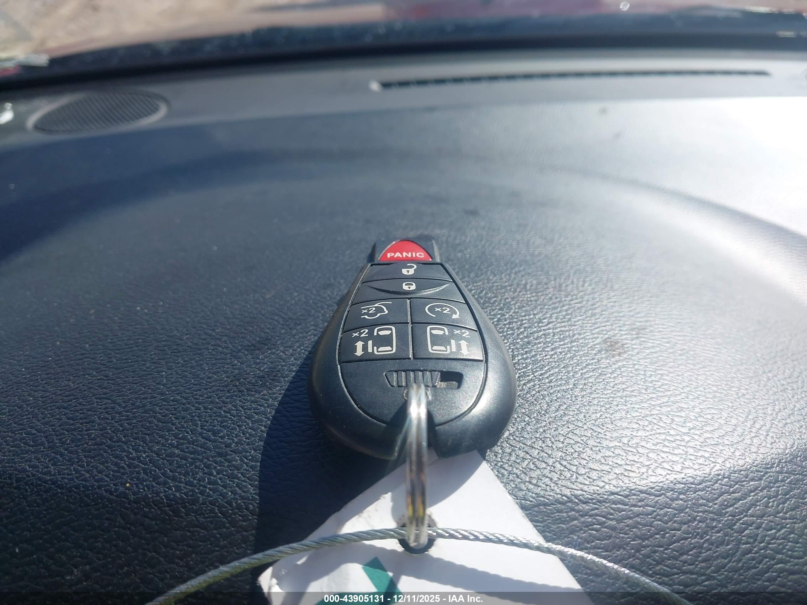 DODGE GRAND image 11