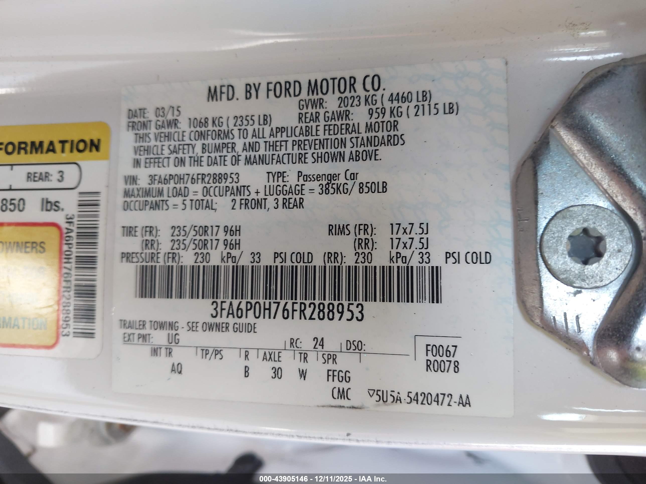 FORD FUSION image 9
