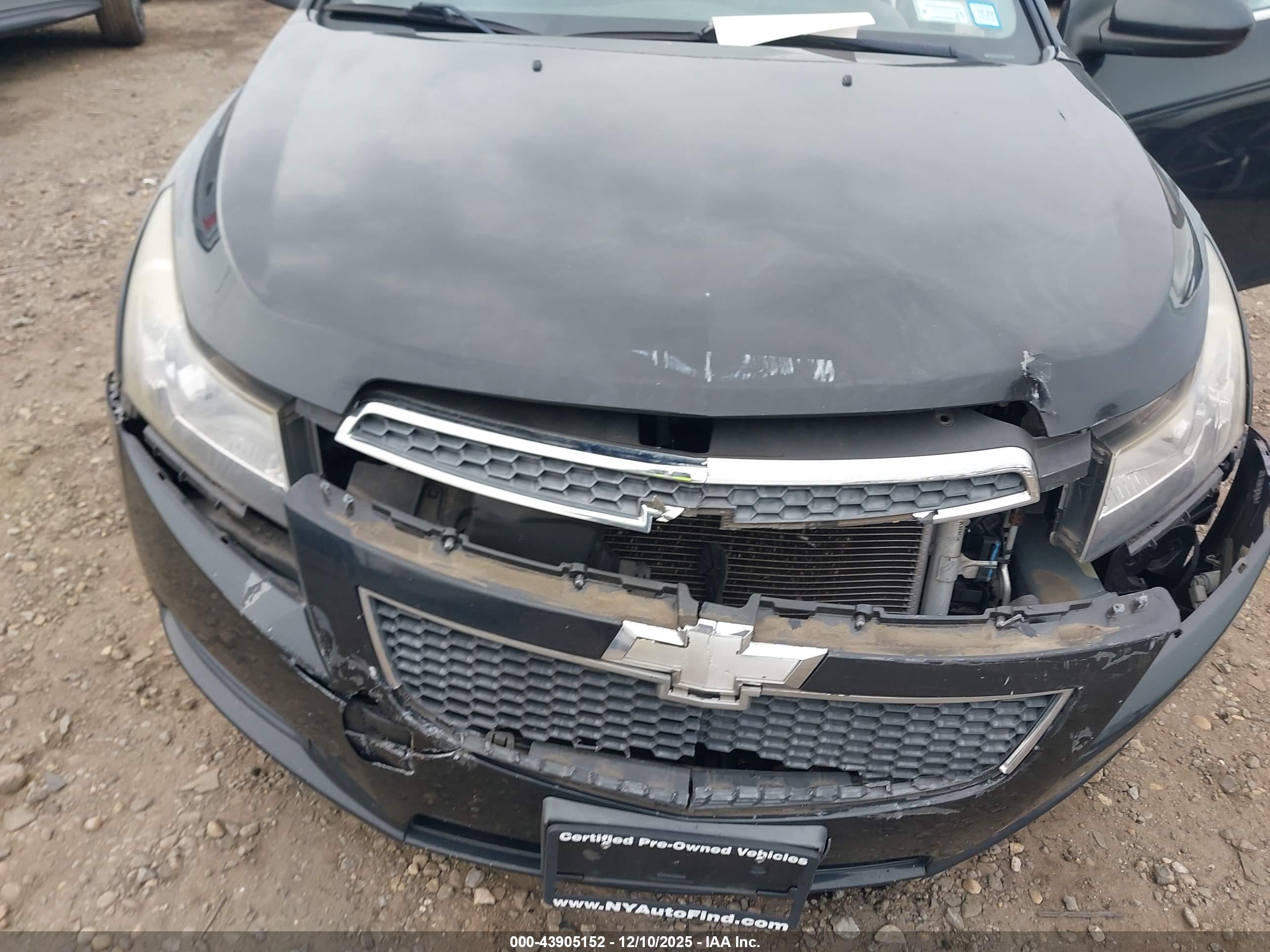 CHEVROLET CRUZE image 10
