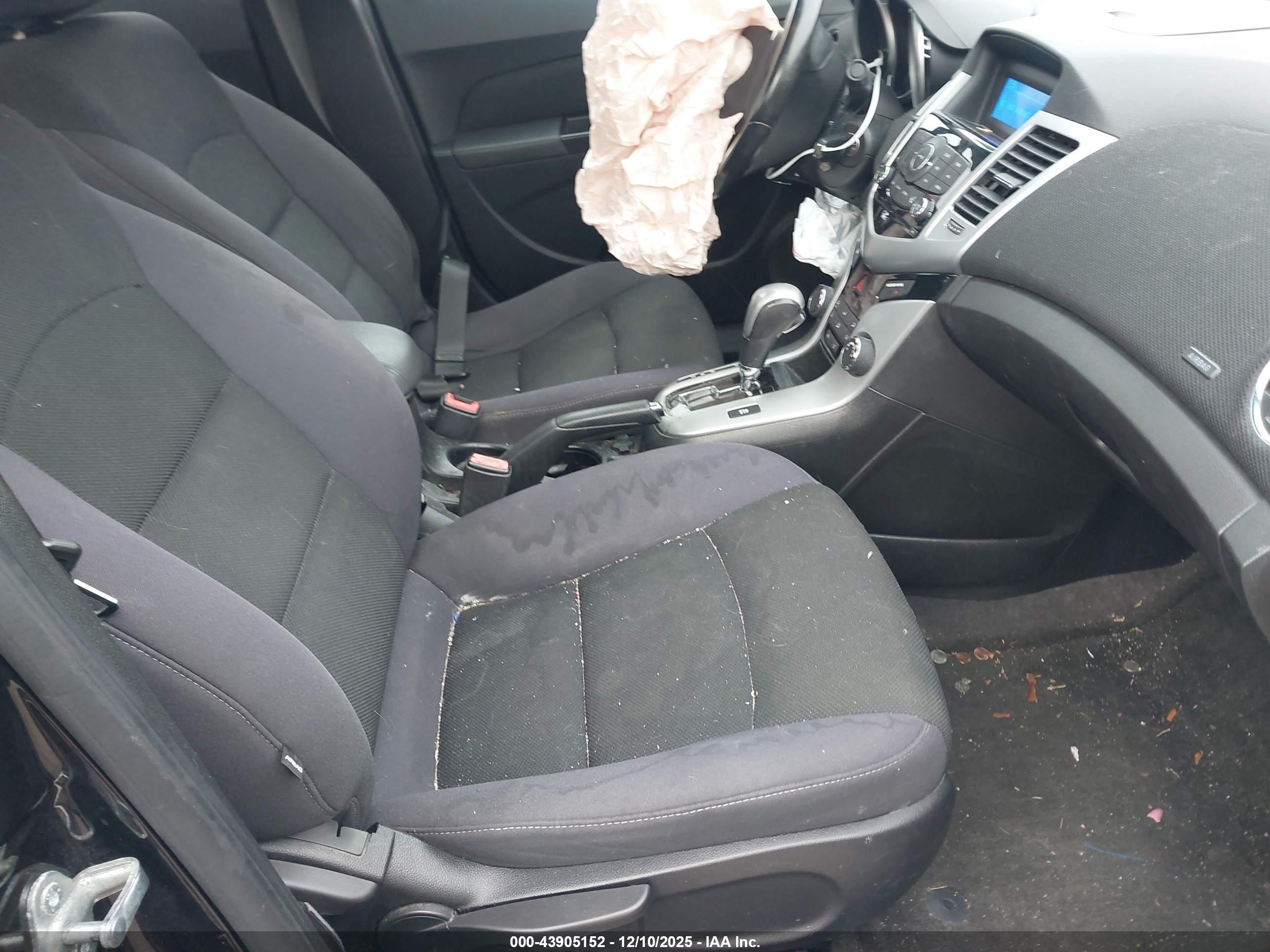 CHEVROLET CRUZE image 5