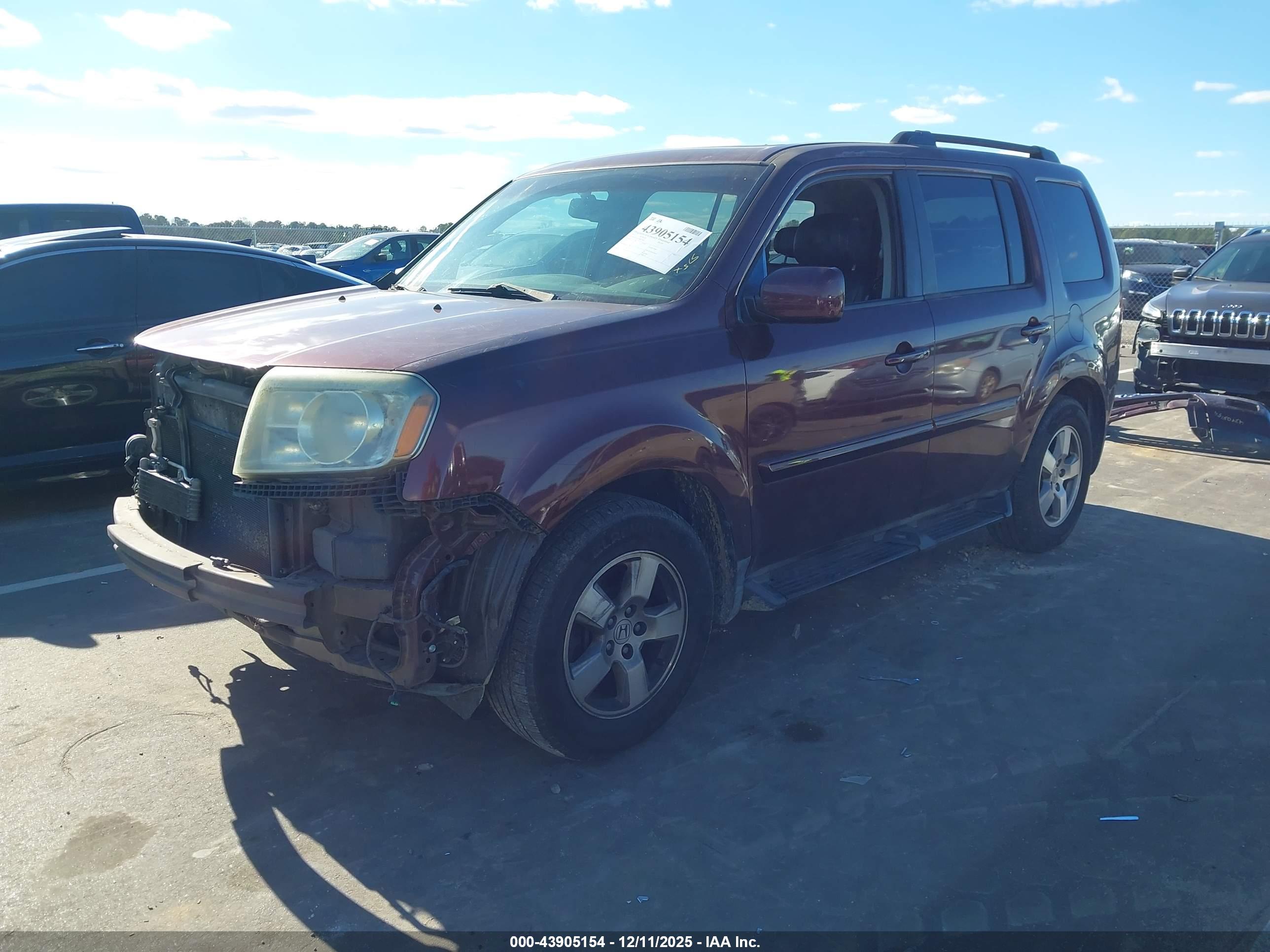 HONDA PILOT image 2