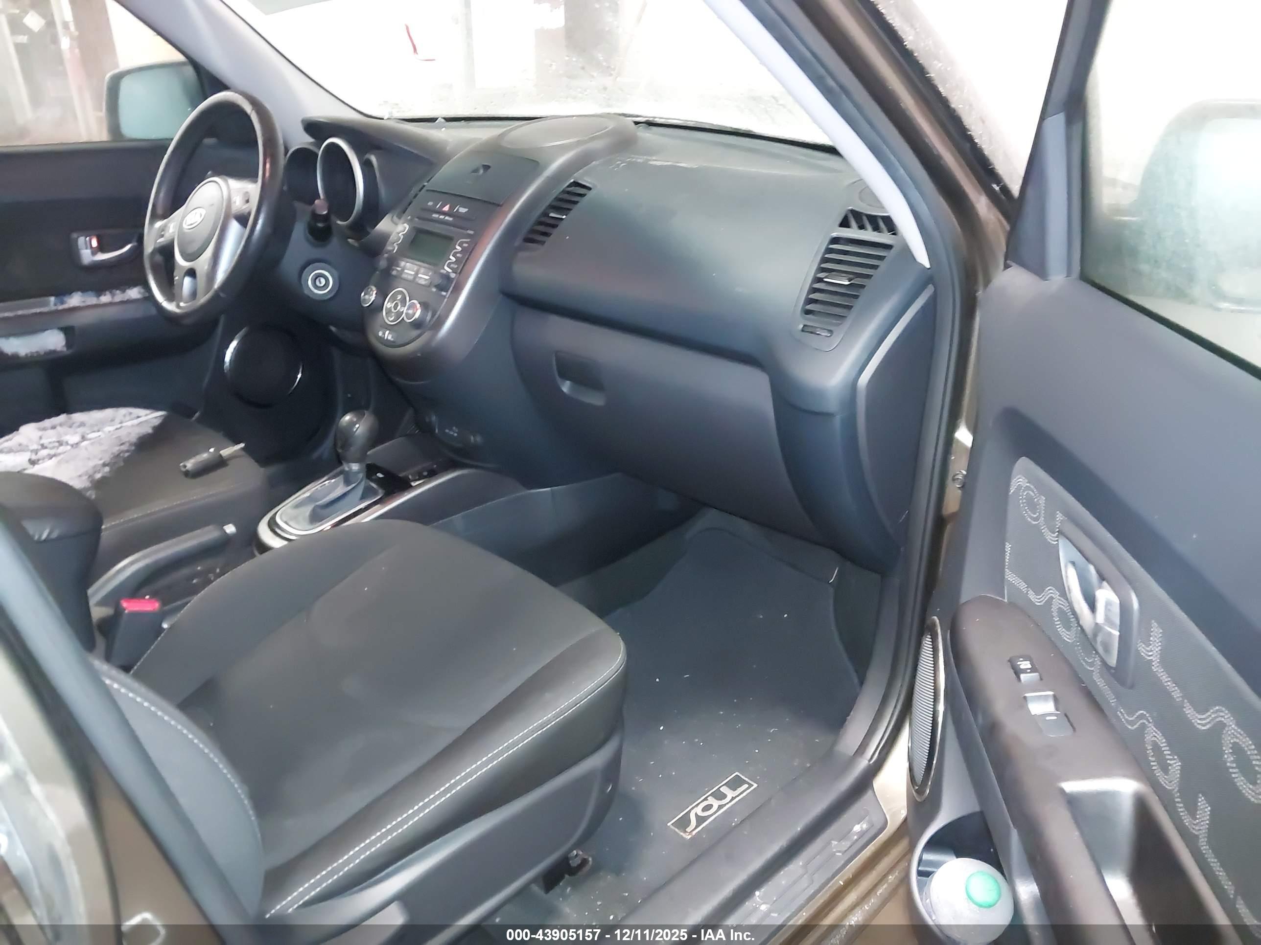 KIA SOUL image 5