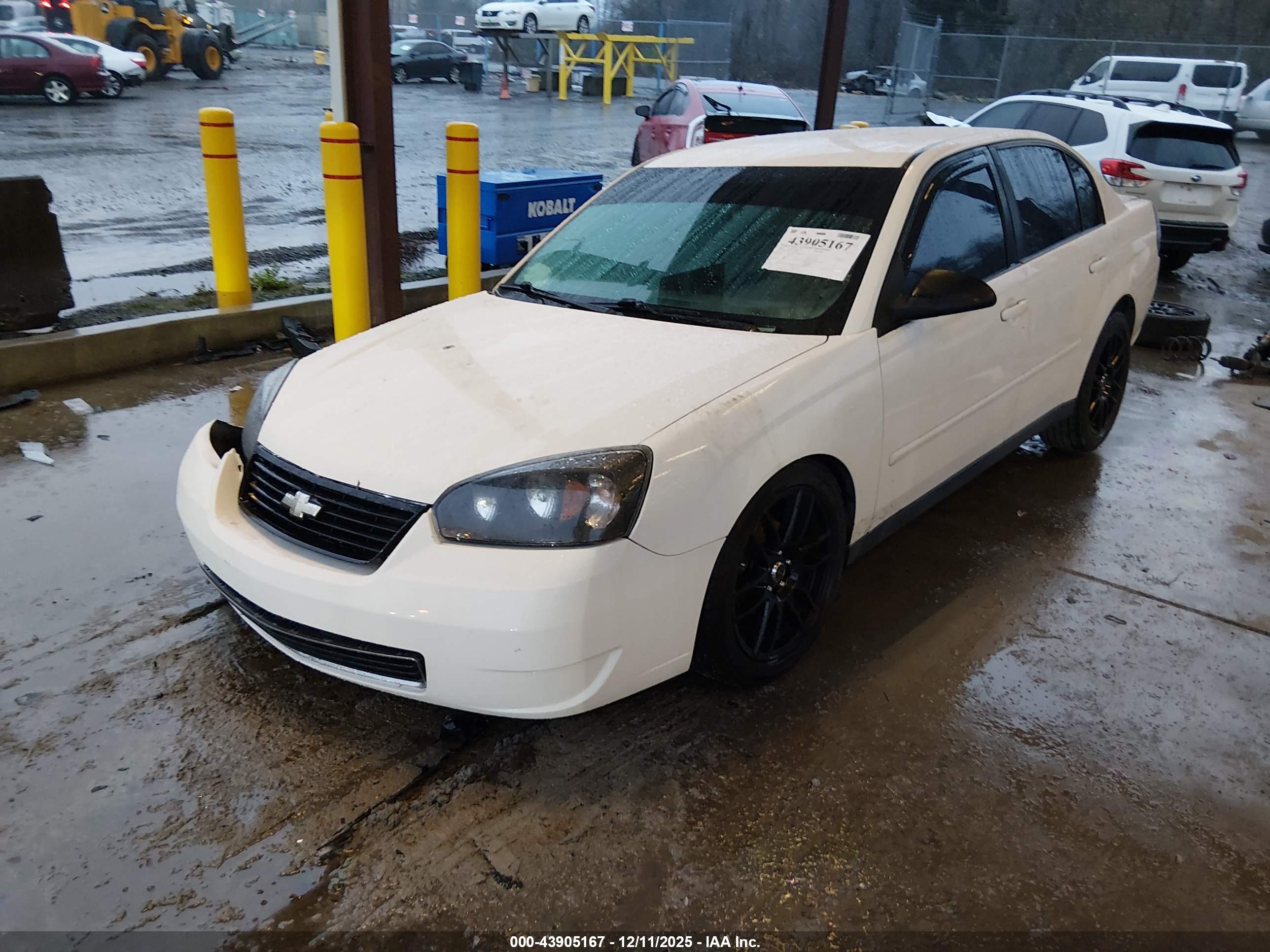 CHEVROLET MALIBU image 2
