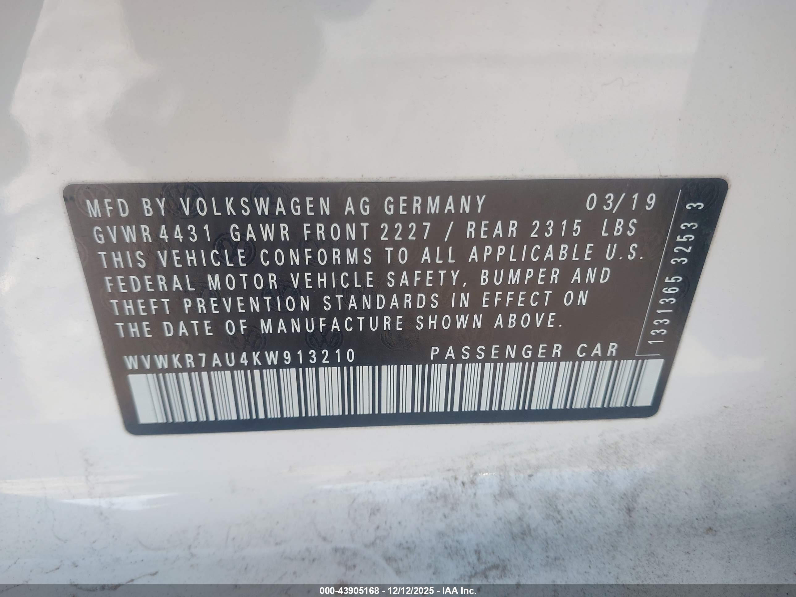 VOLKSWAGEN E-GOLF image 9