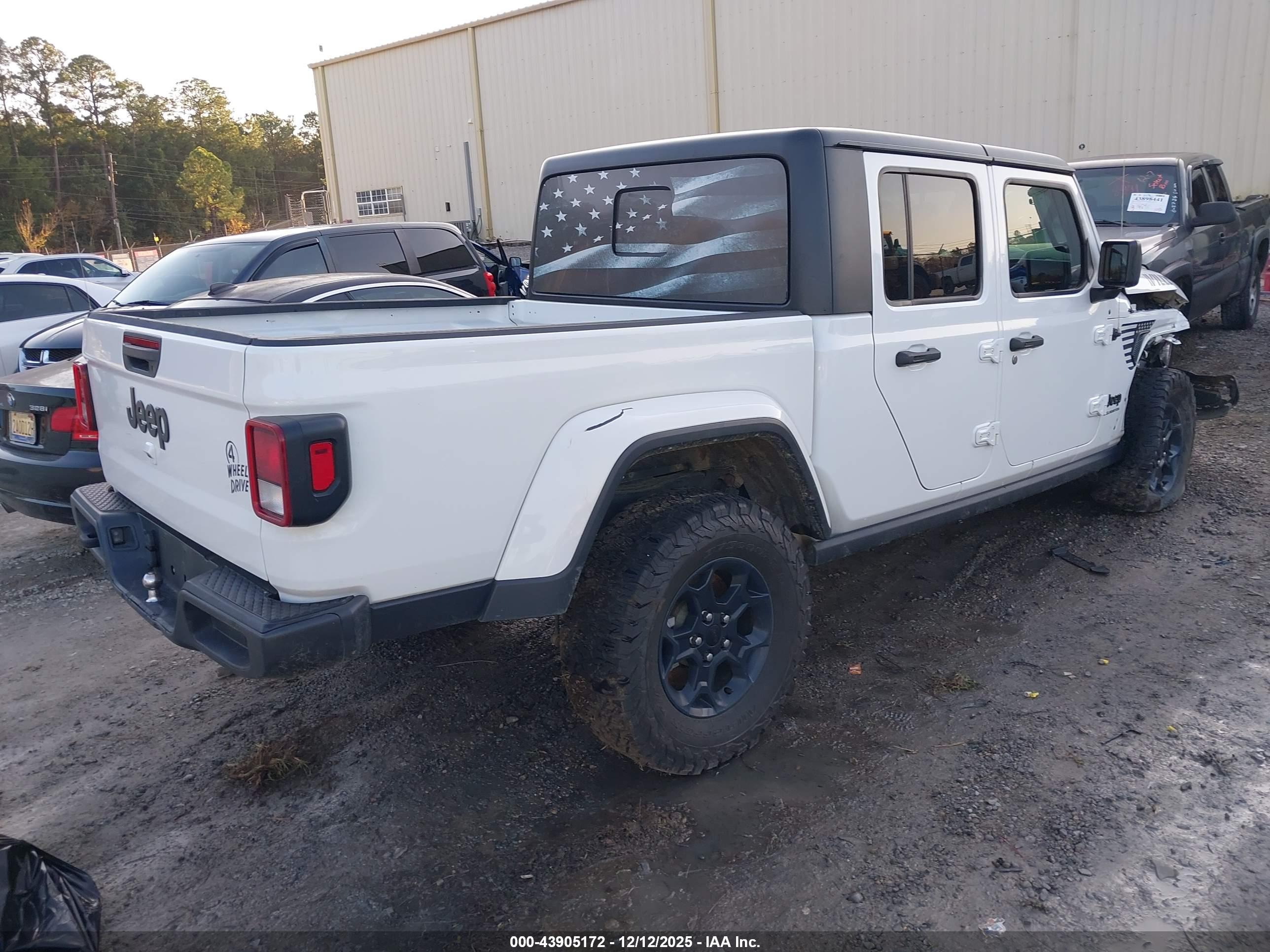 JEEP GLADIATOR image 4