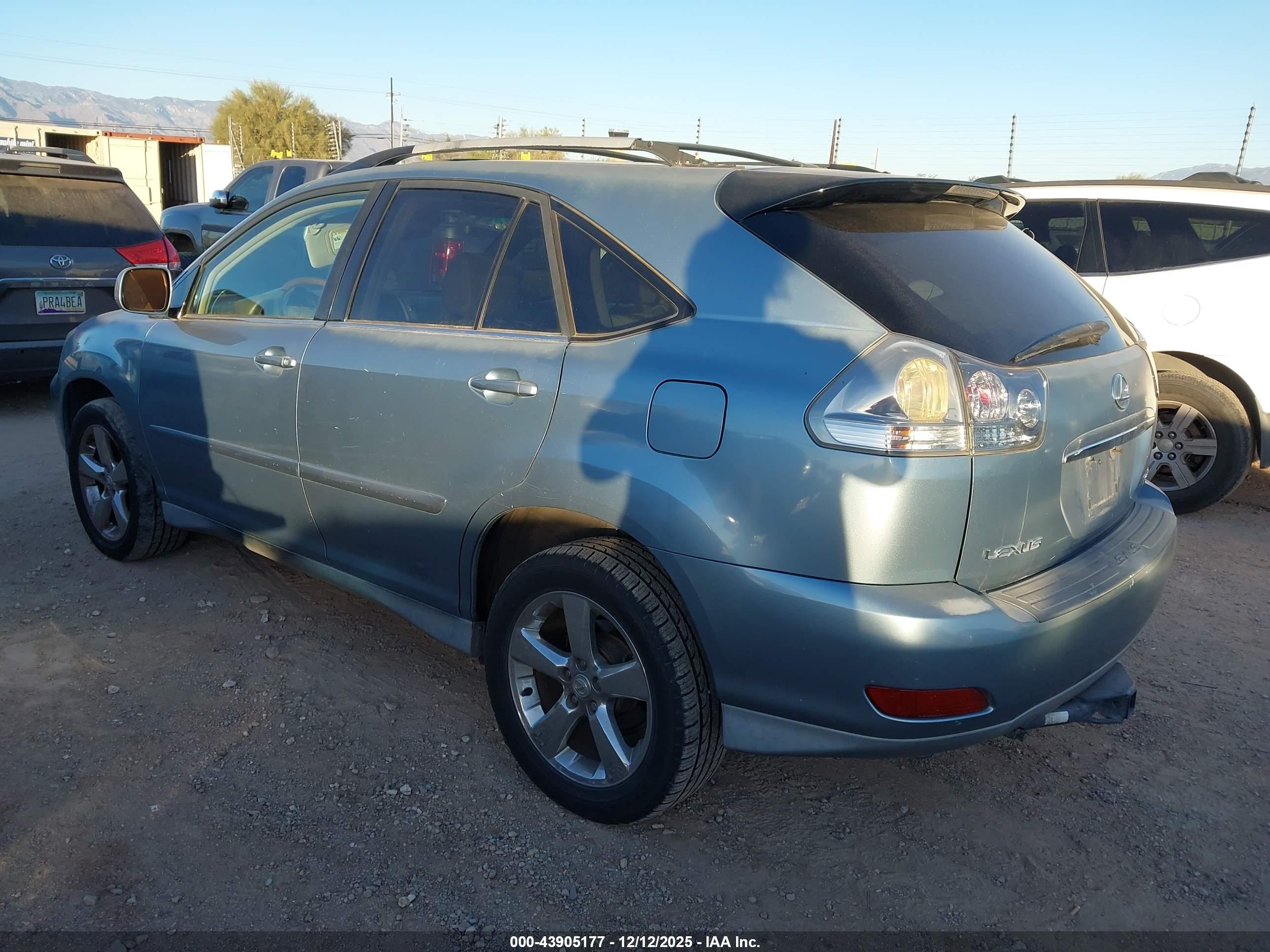 LEXUS RX image 3
