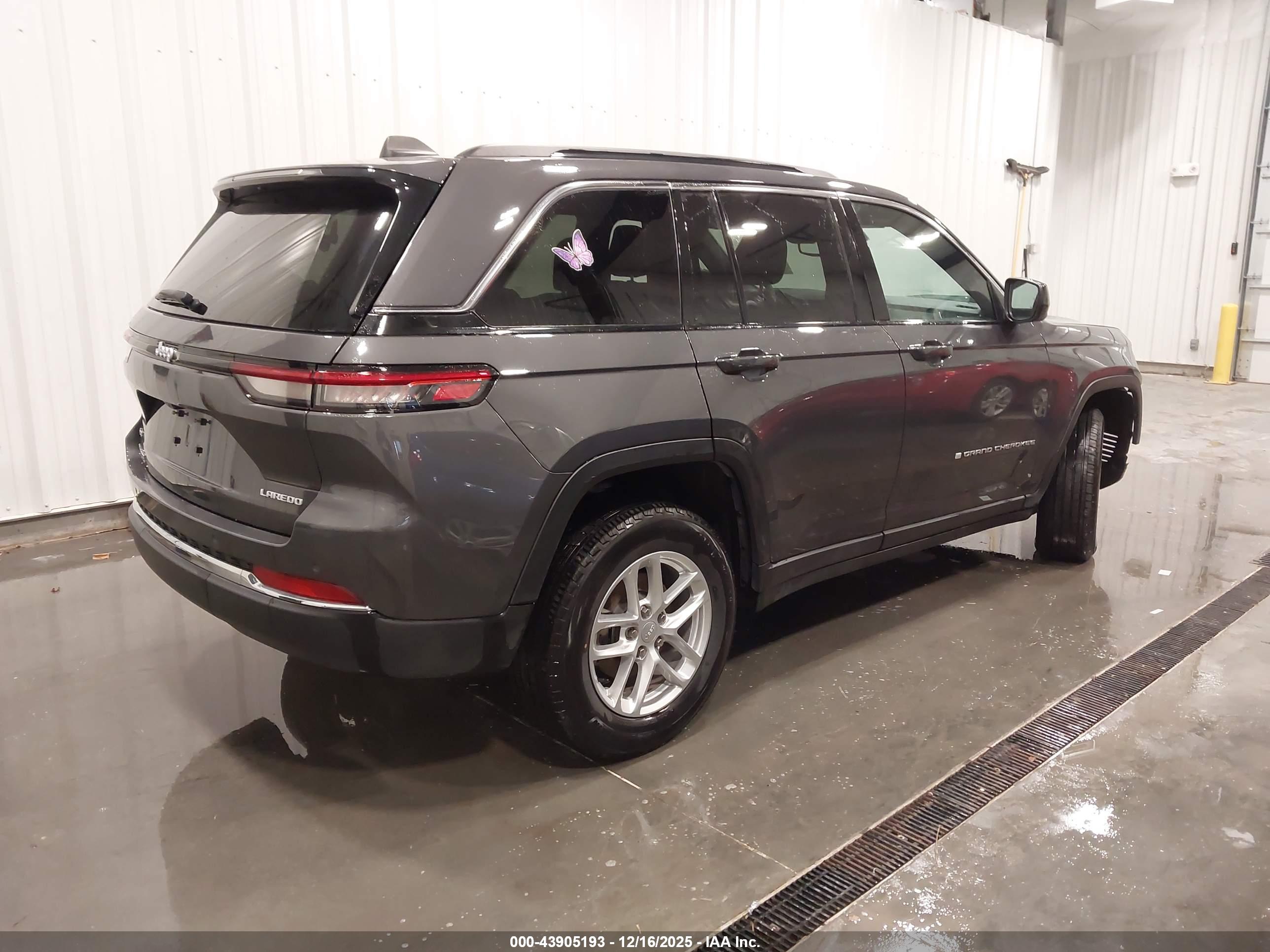 JEEP GRAND image 4