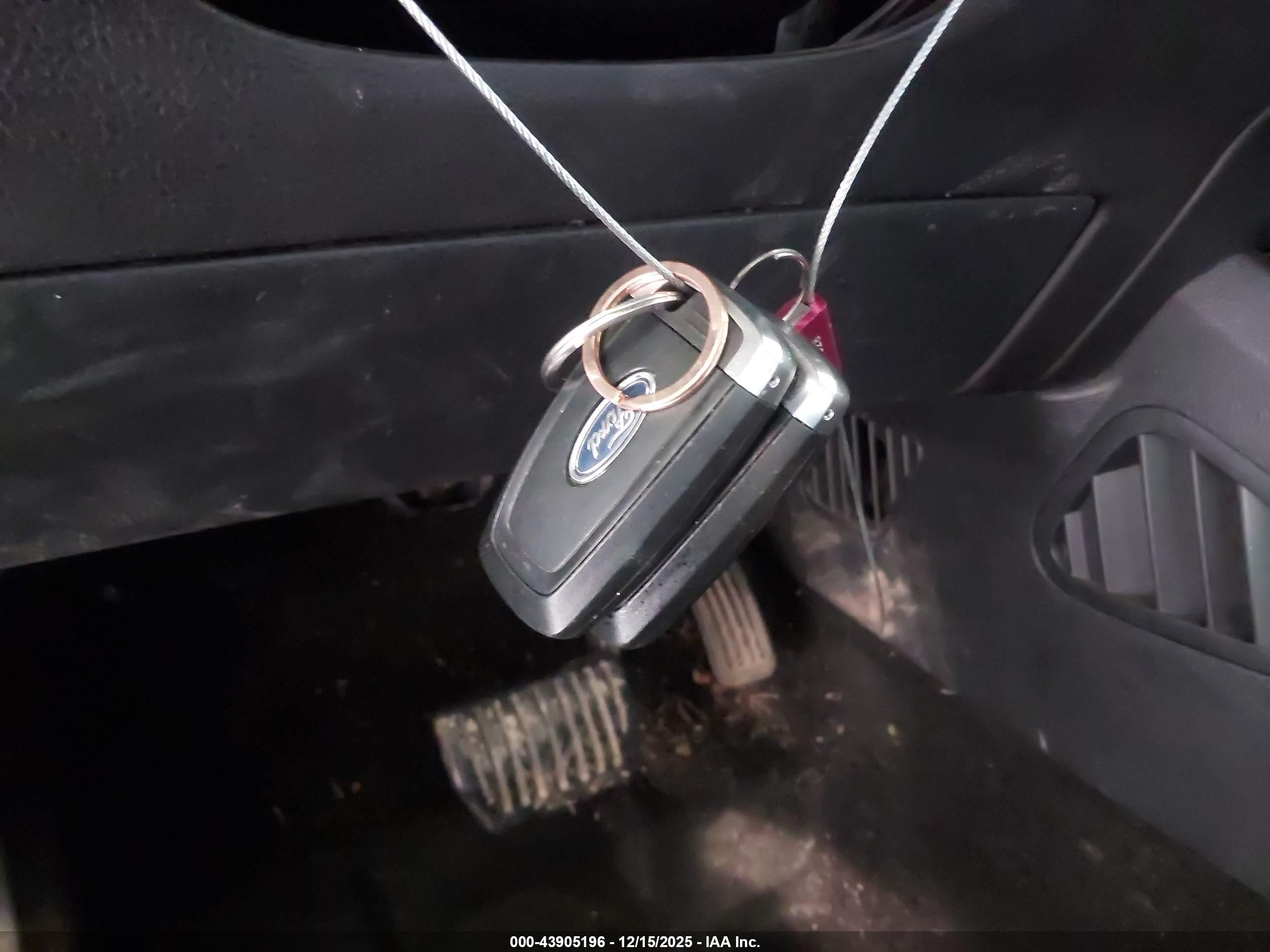 FORD EDGE image 11