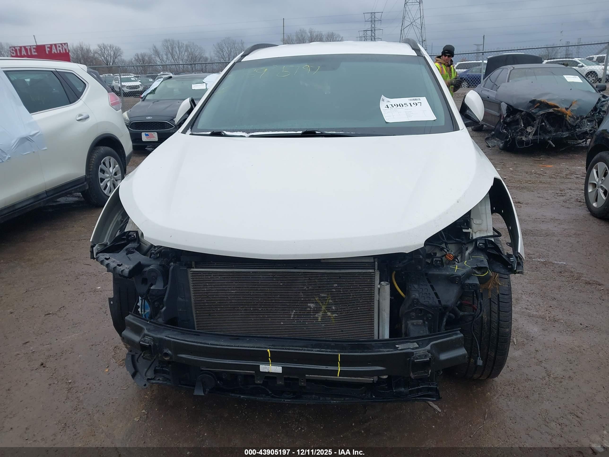 HYUNDAI SANTA image 6