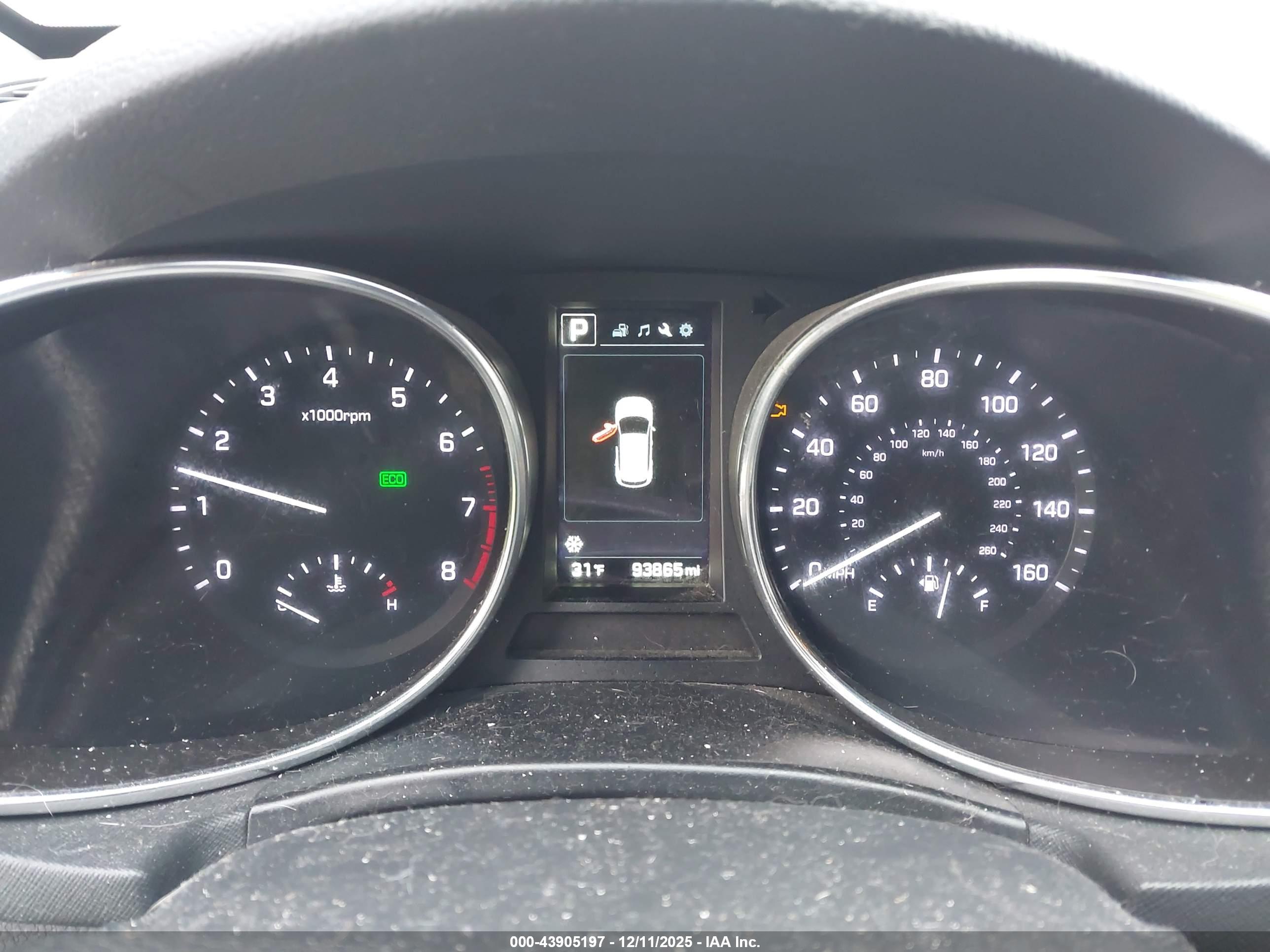 HYUNDAI SANTA image 7