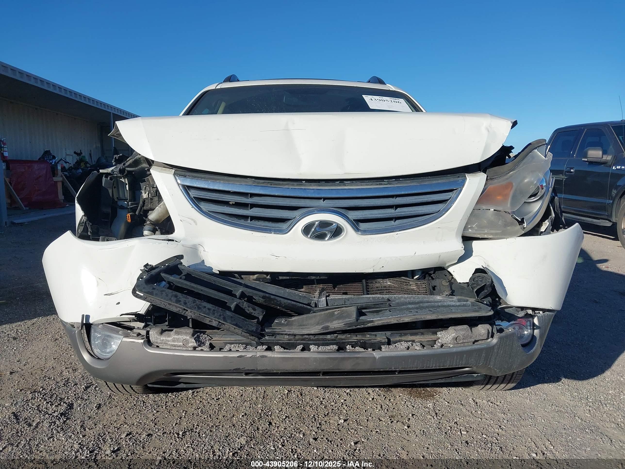 HYUNDAI VERACRUZ image 6