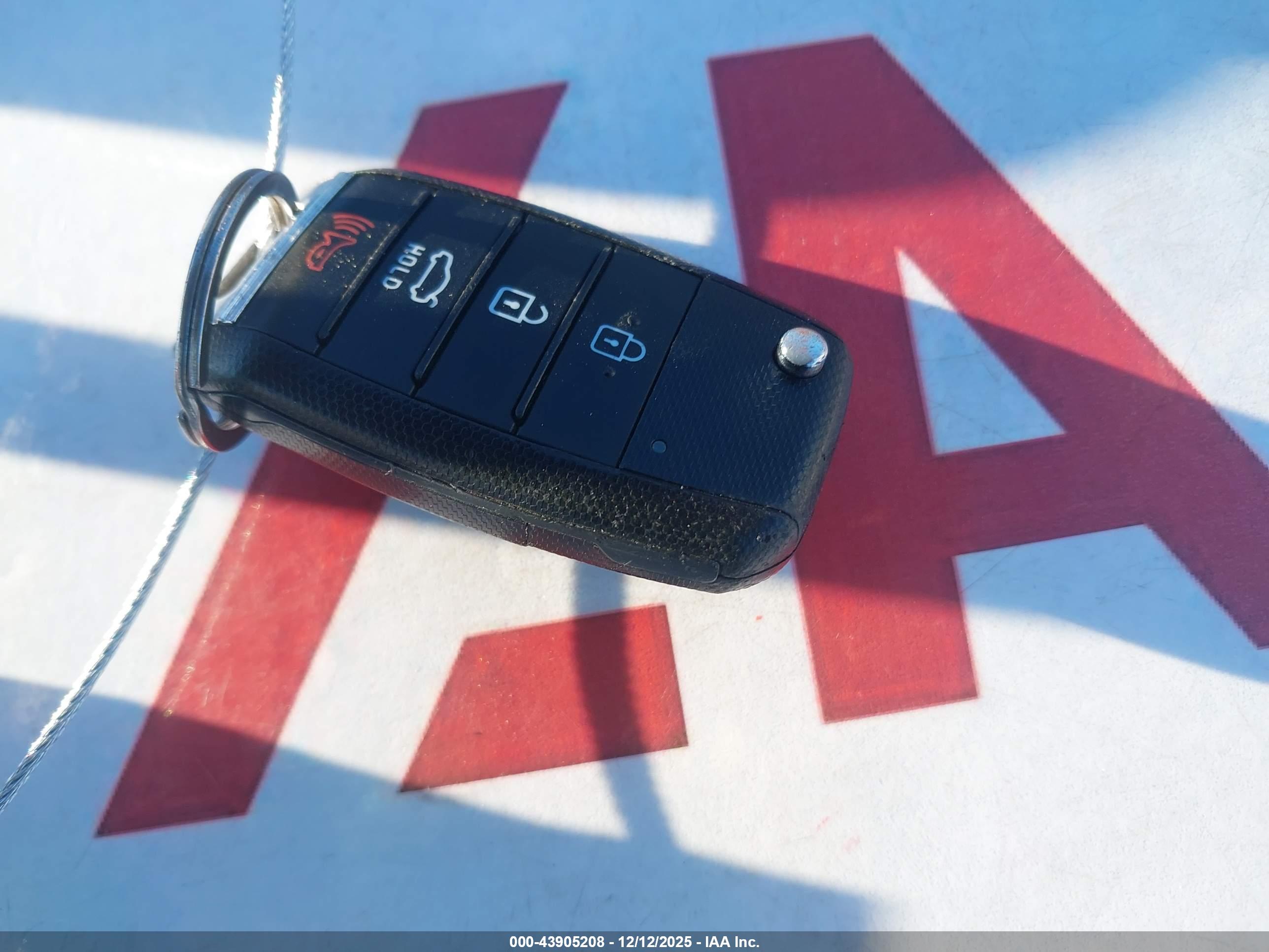 KIA RIO image 11
