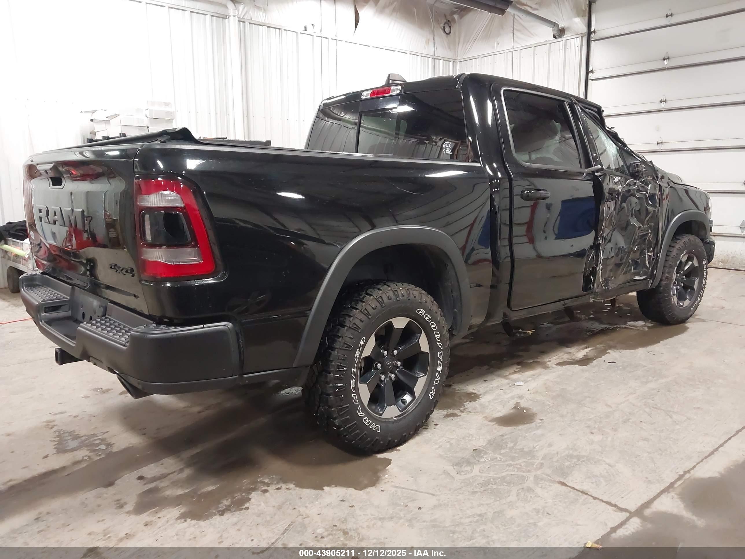 RAM 1500 image 4