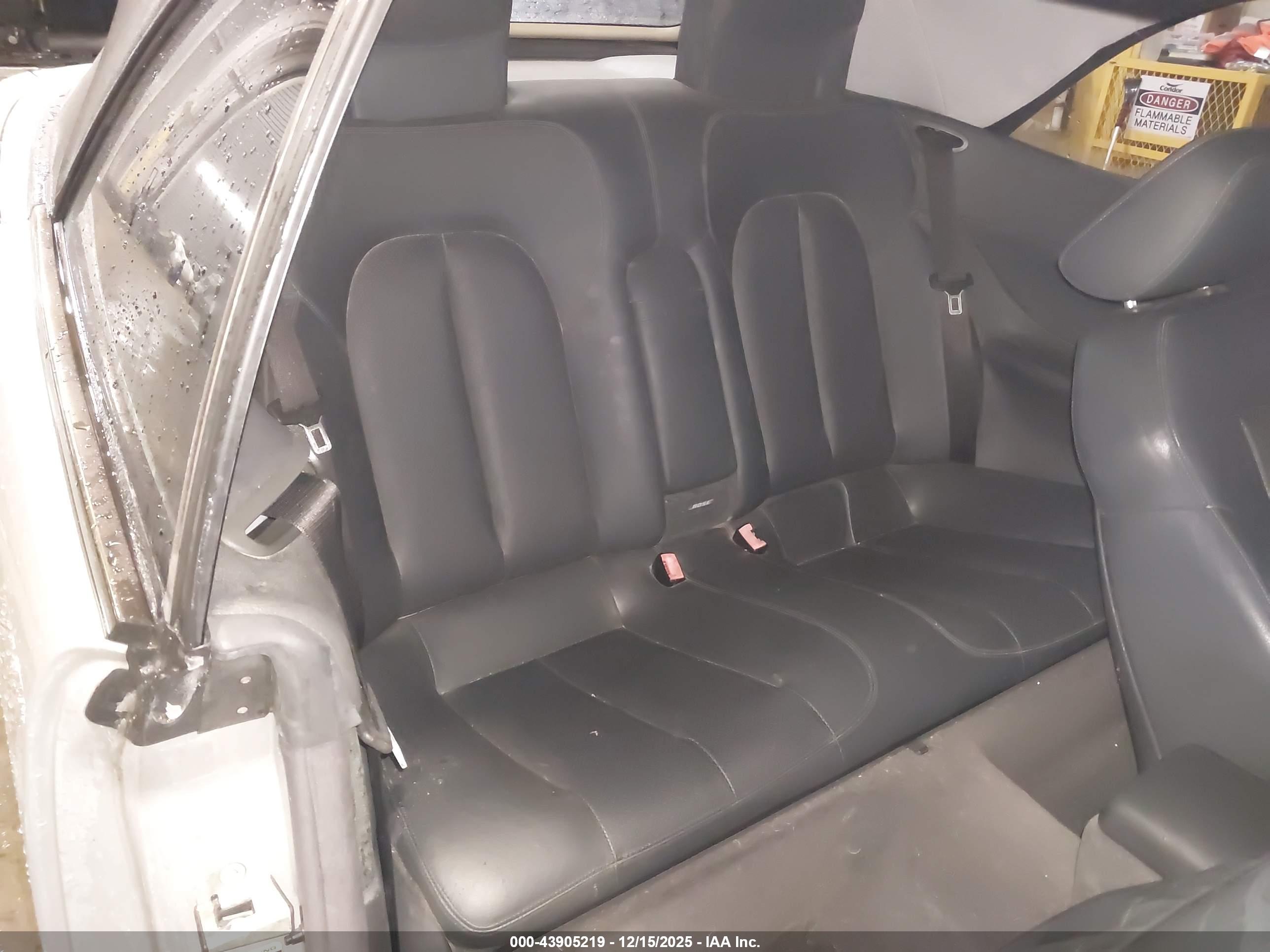 MERCEDES-BENZ CLK image 8