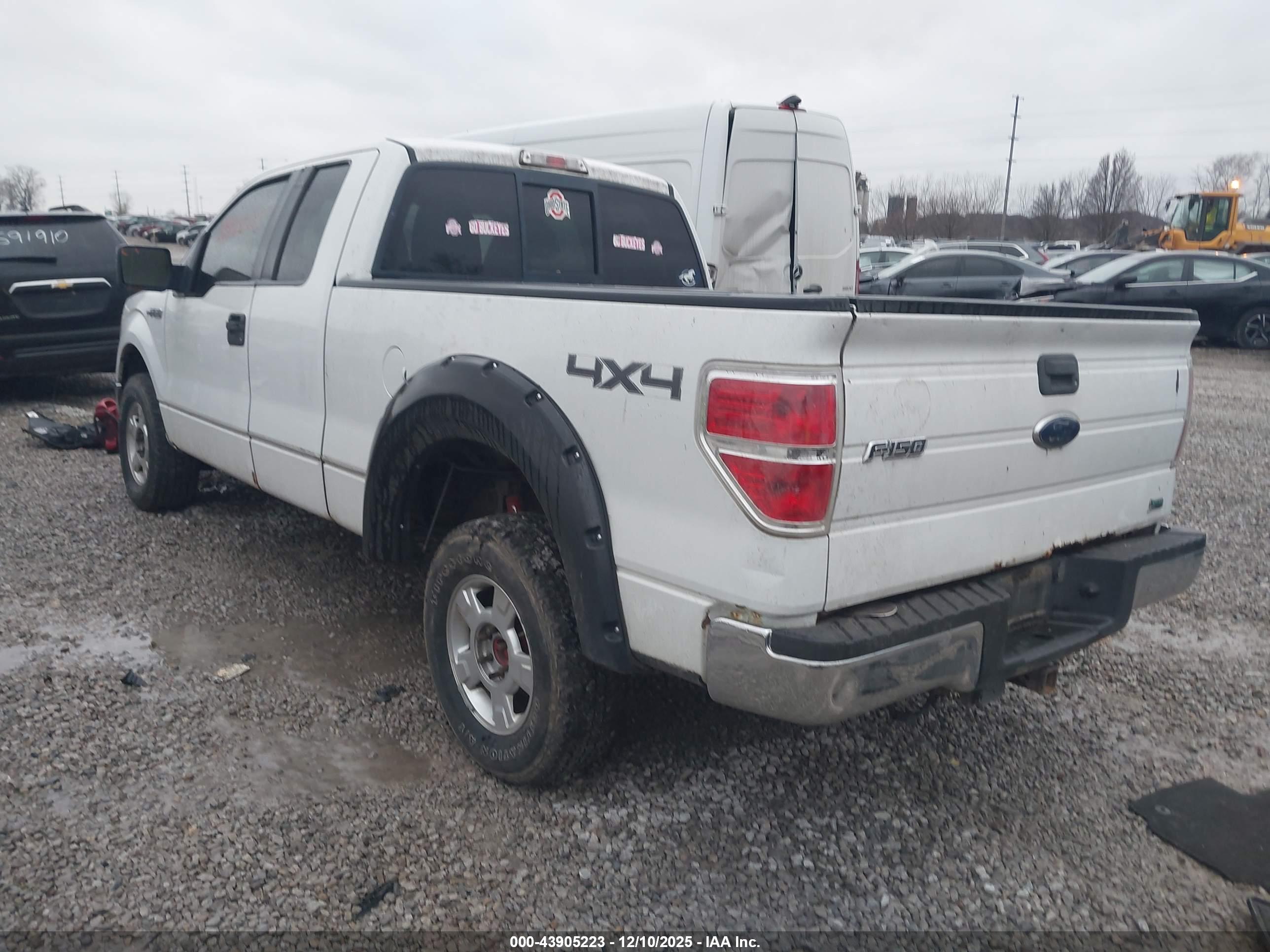 FORD F-150 image 3