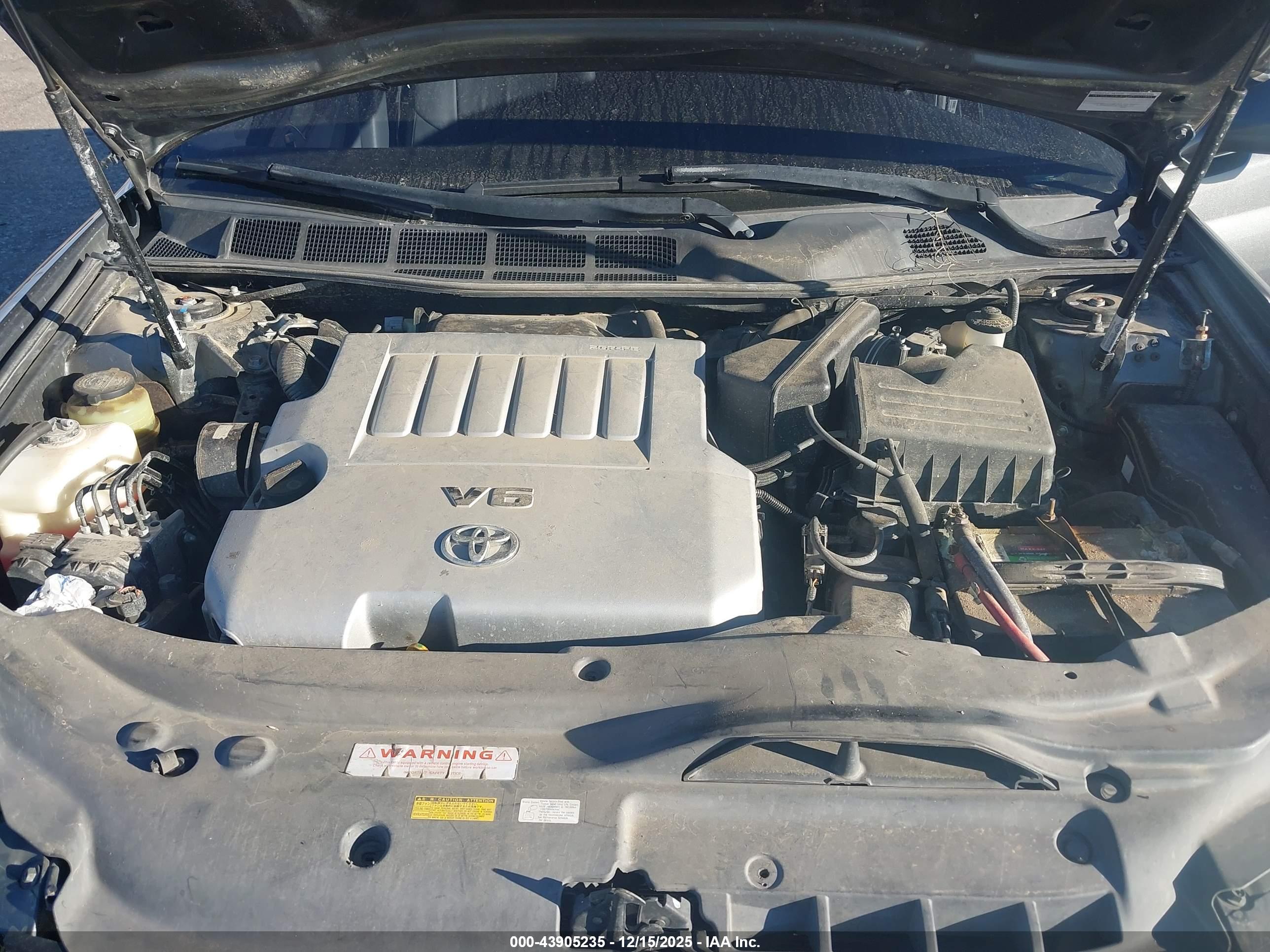TOYOTA AVALON image 10