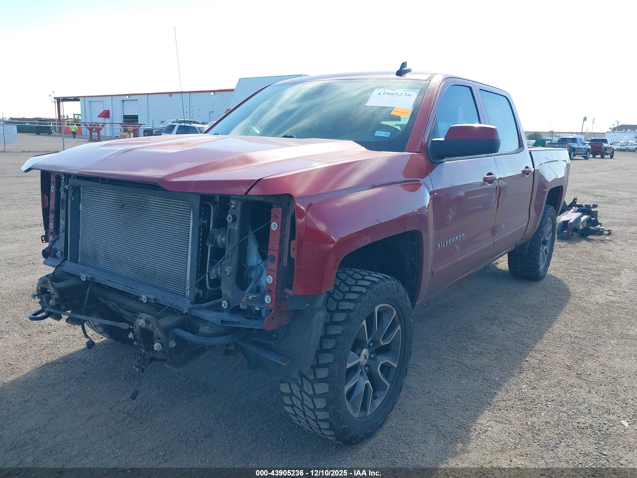 CHEVROLET SILVERADO image 6