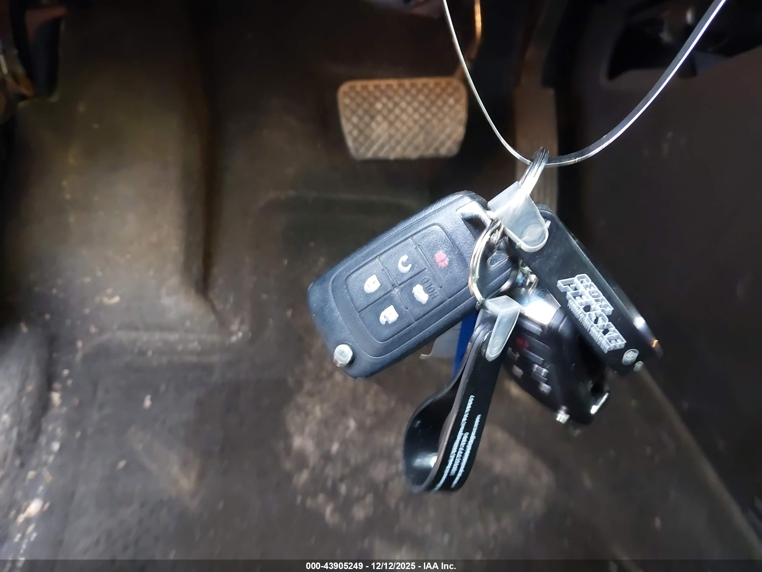 GMC TERRAIN image 11