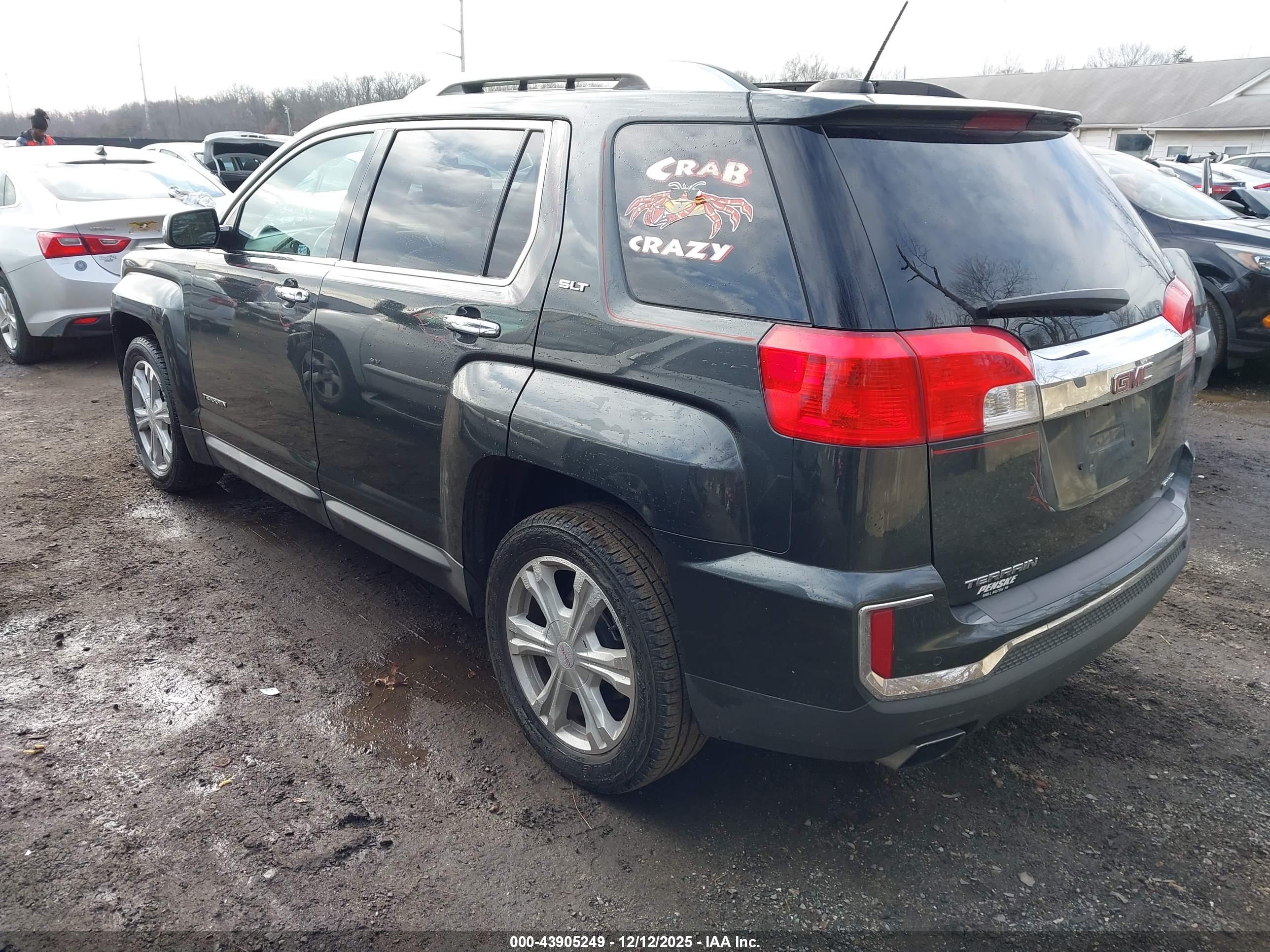GMC TERRAIN image 3
