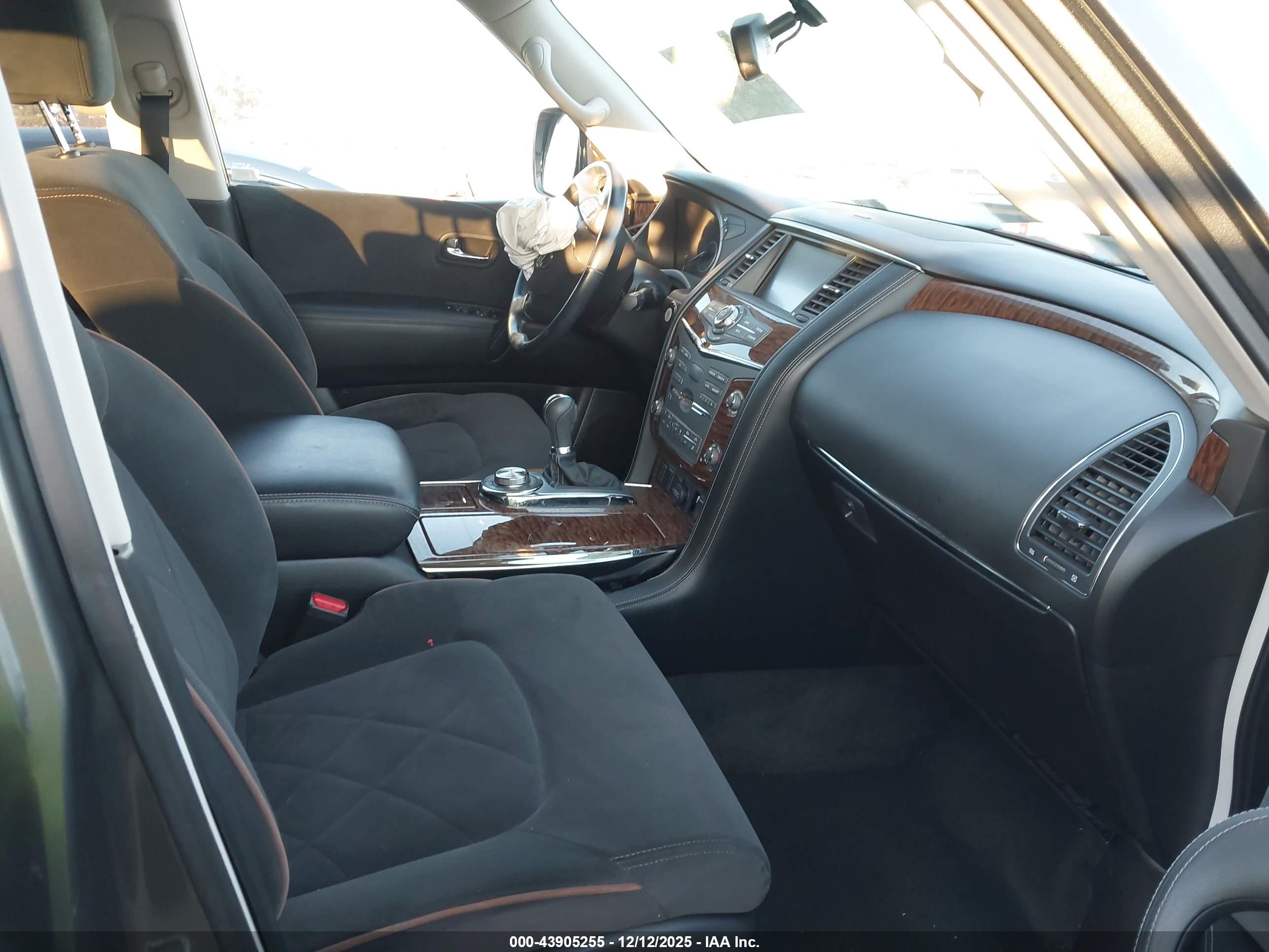 NISSAN ARMADA image 5